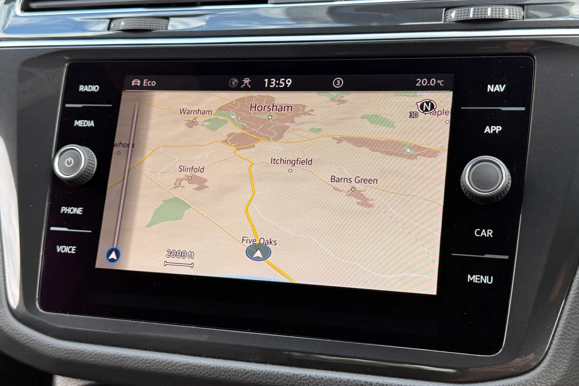 VOLKSWAGEN TIGUAN thumbnail image number 5