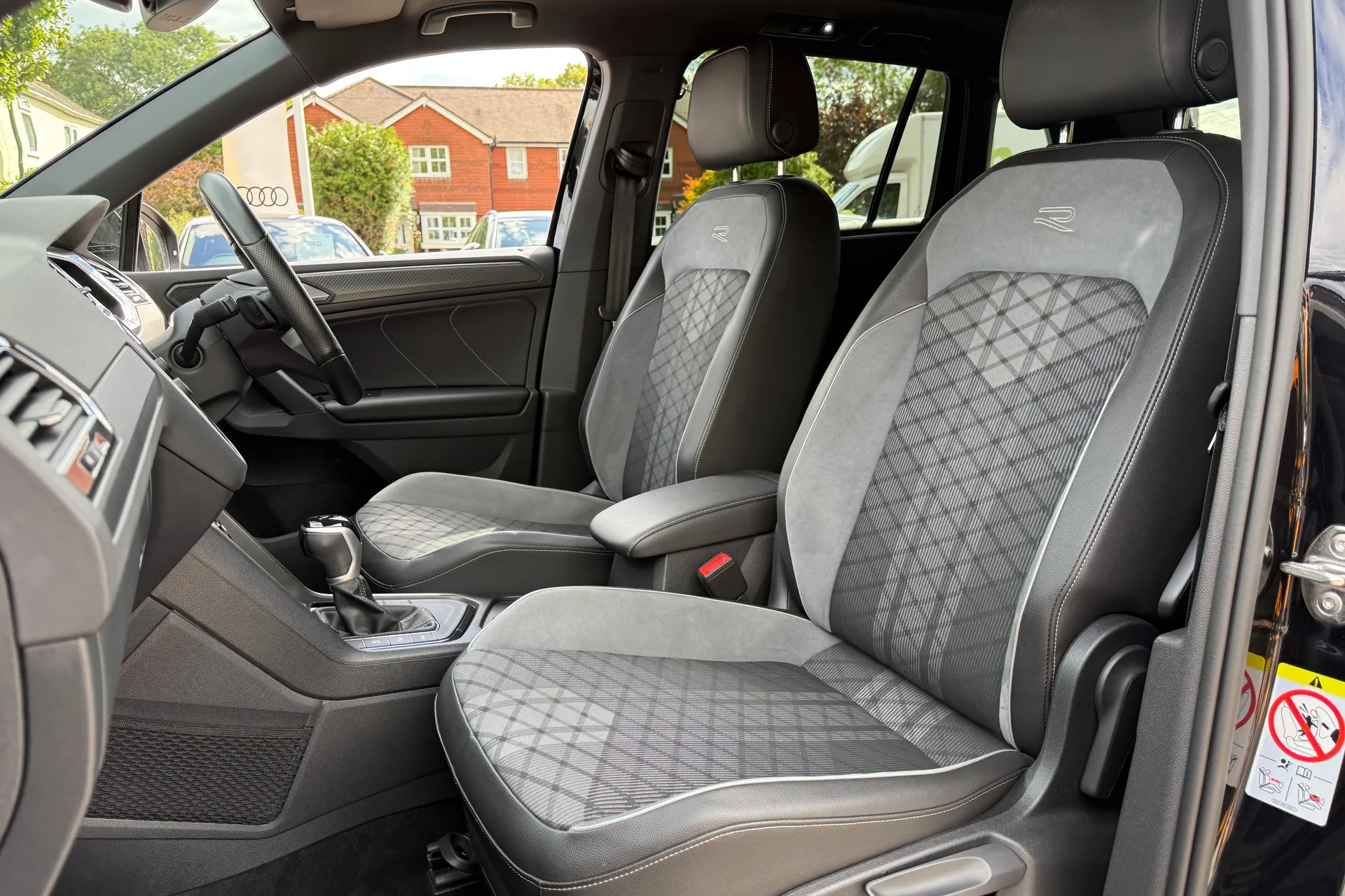 VOLKSWAGEN TIGUAN thumbnail image number 26