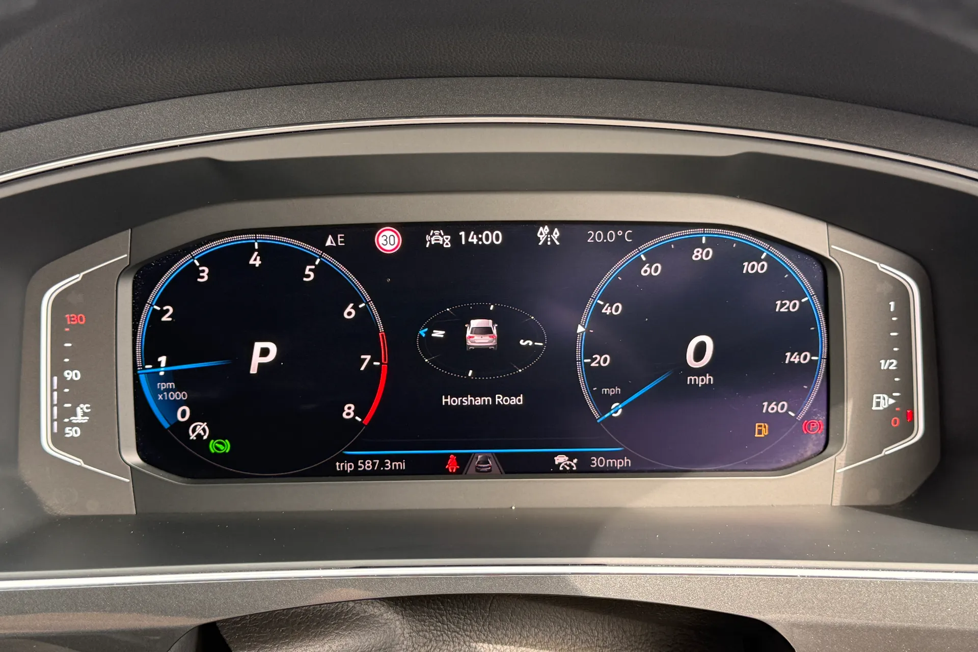 VOLKSWAGEN TIGUAN thumbnail image number 13