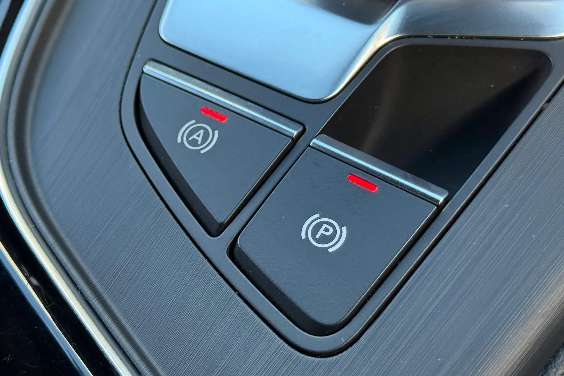 Audi A5 thumbnail image number 37