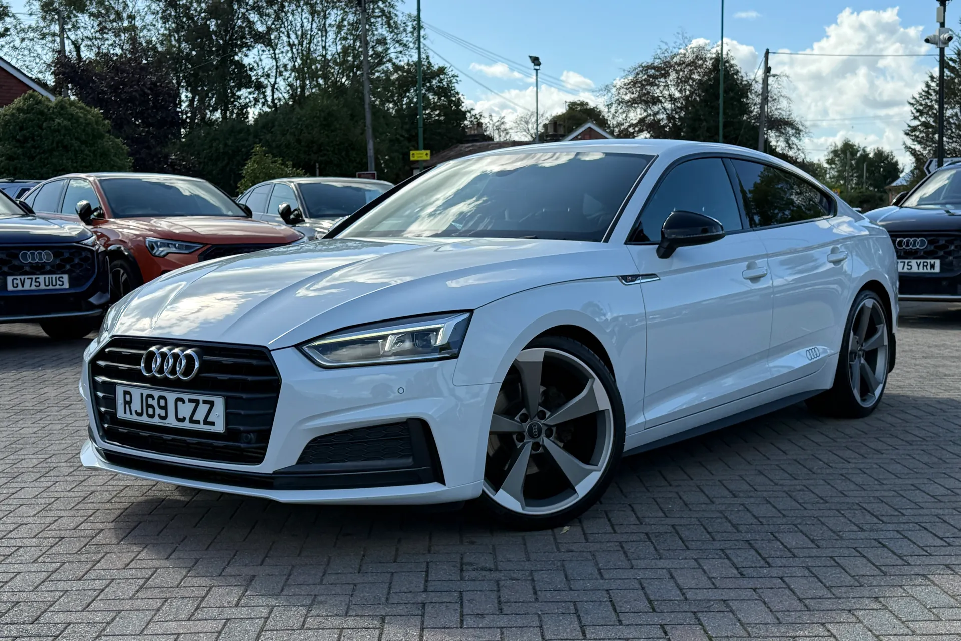Audi A5 thumbnail image number 22