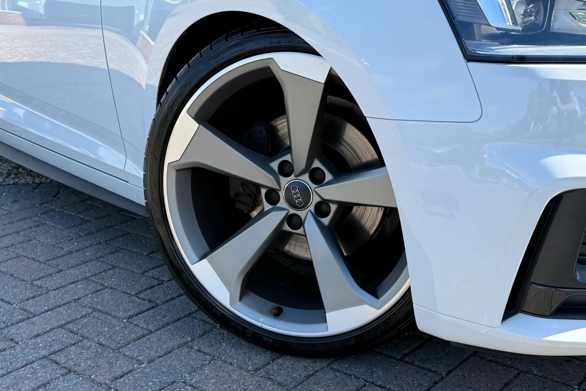 Audi A5 thumbnail image number 6