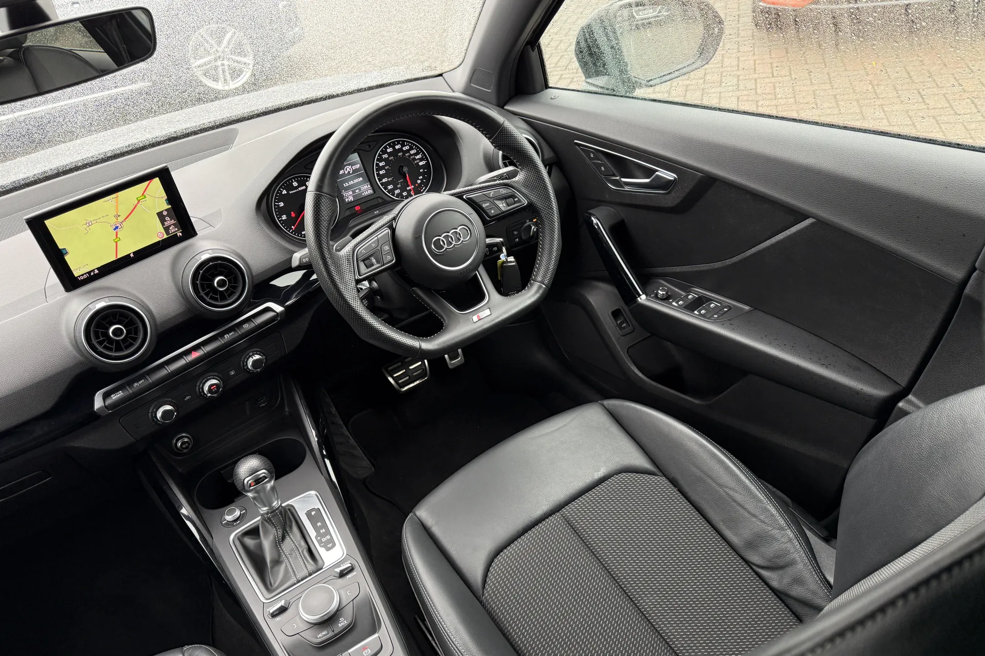 Audi Q2 thumbnail image number 38
