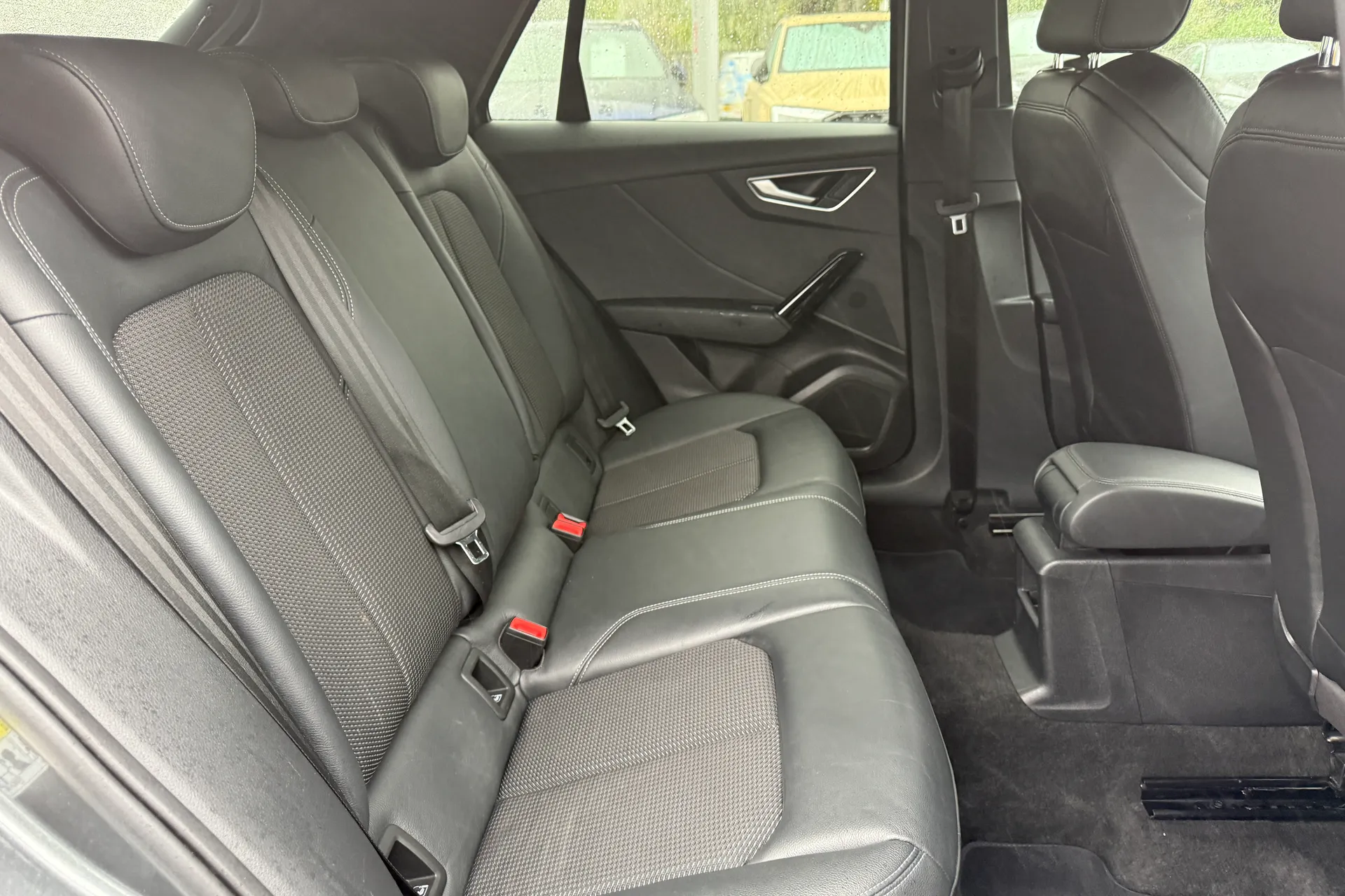 Audi Q2 thumbnail image number 41