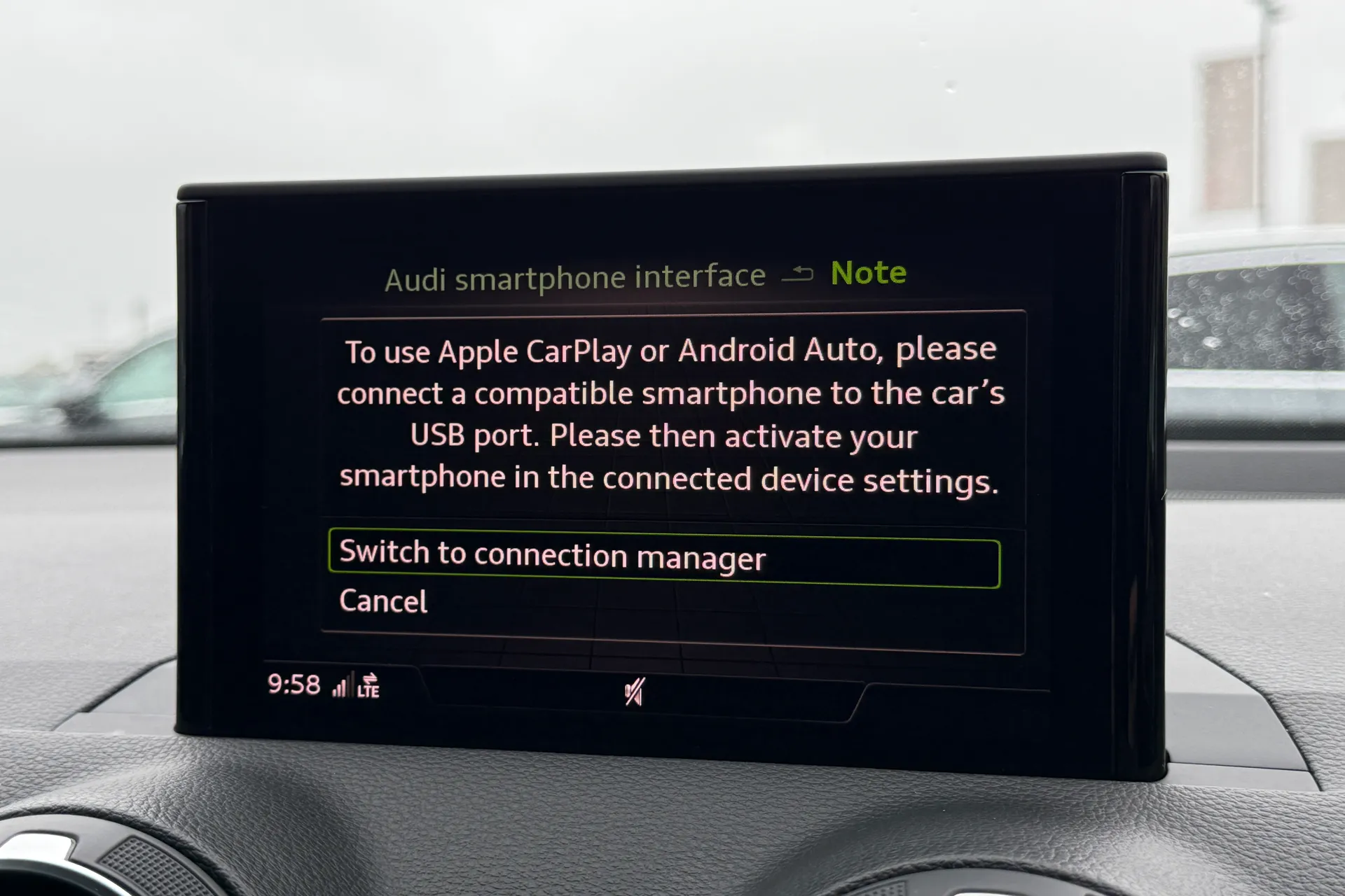 Audi Q2 thumbnail image number 12