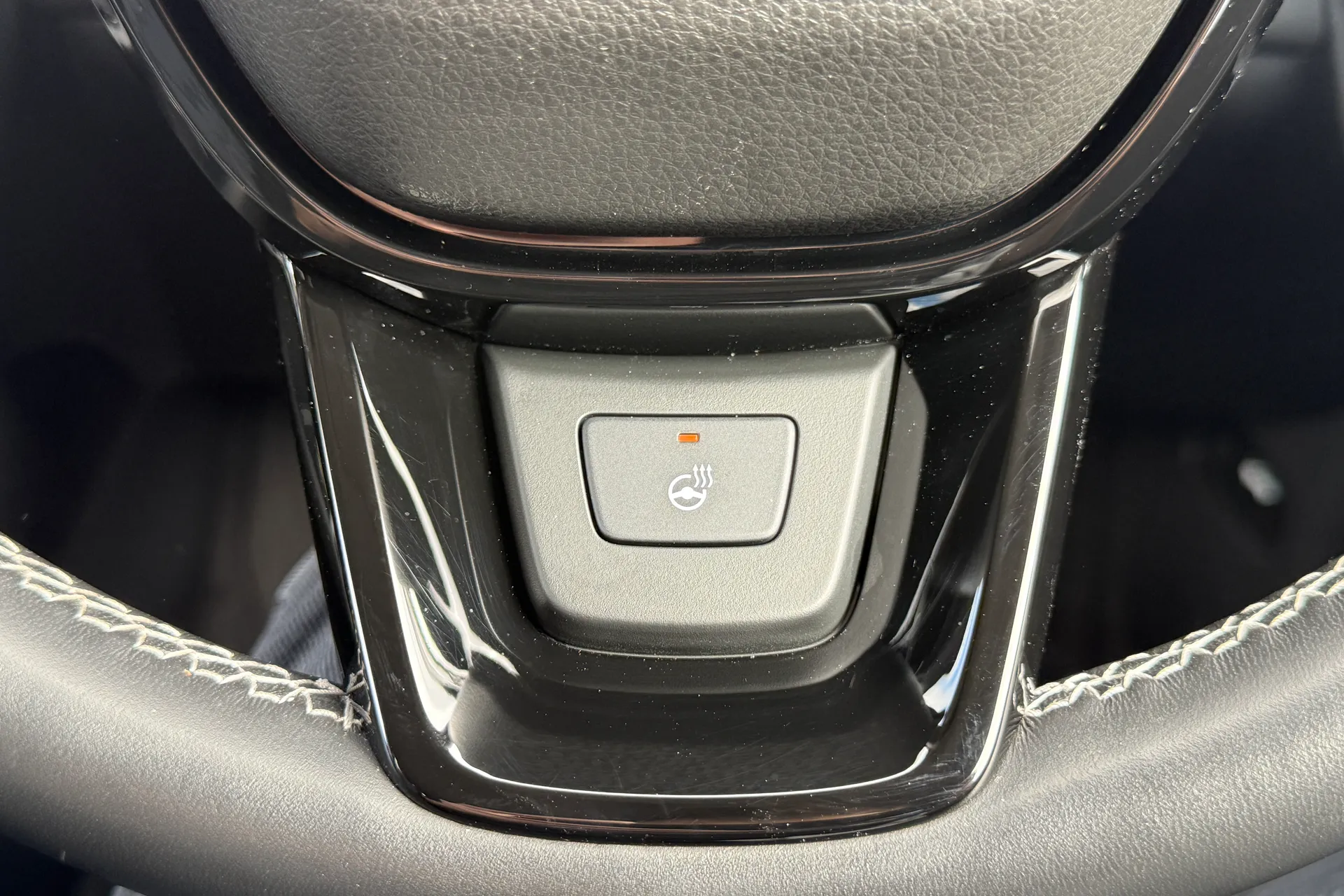 HONDA ZR-V thumbnail image number 19