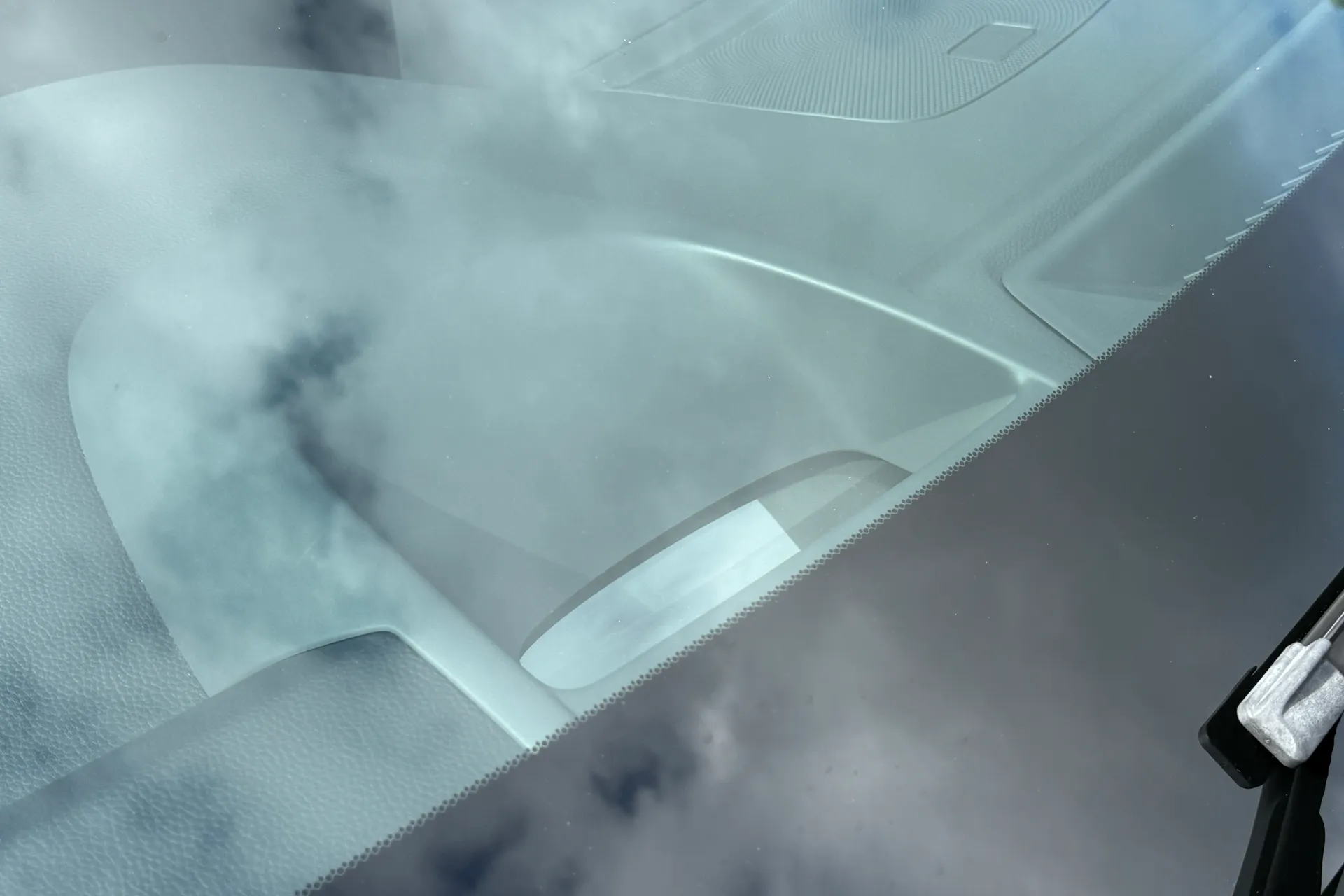 HONDA ZR-V thumbnail image number 10