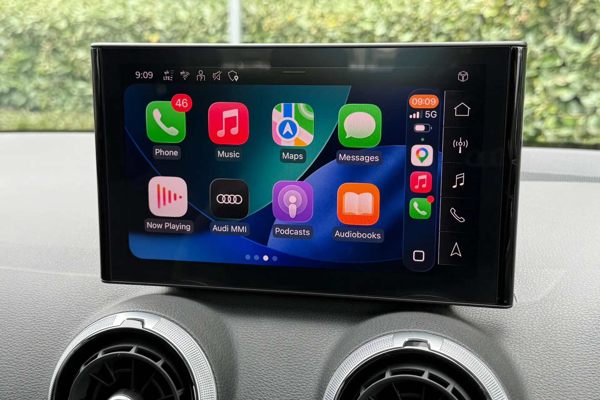 Audi Q2 thumbnail image number 6