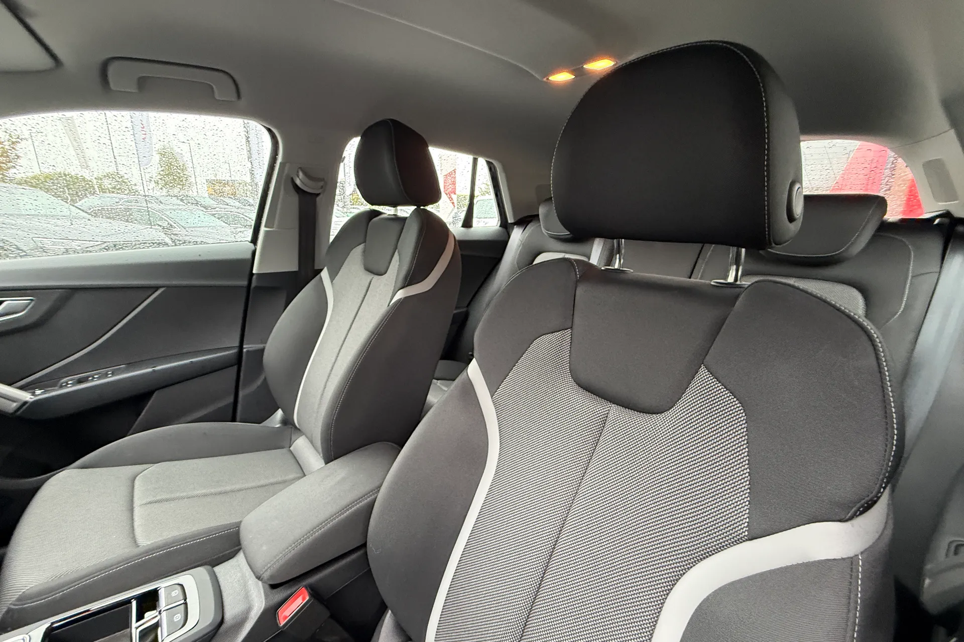 Audi Q2 thumbnail image number 35