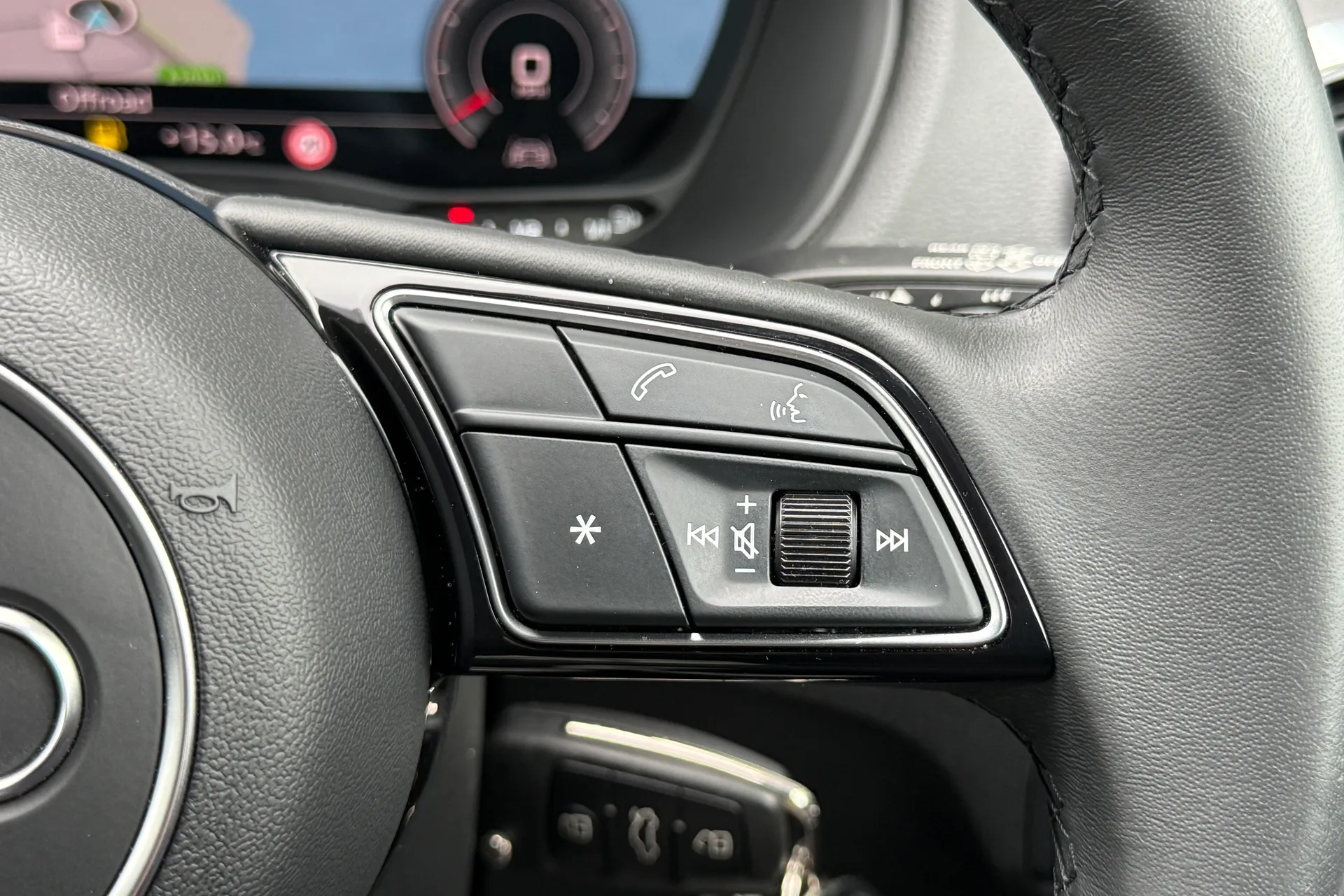 Audi Q2 thumbnail image number 46