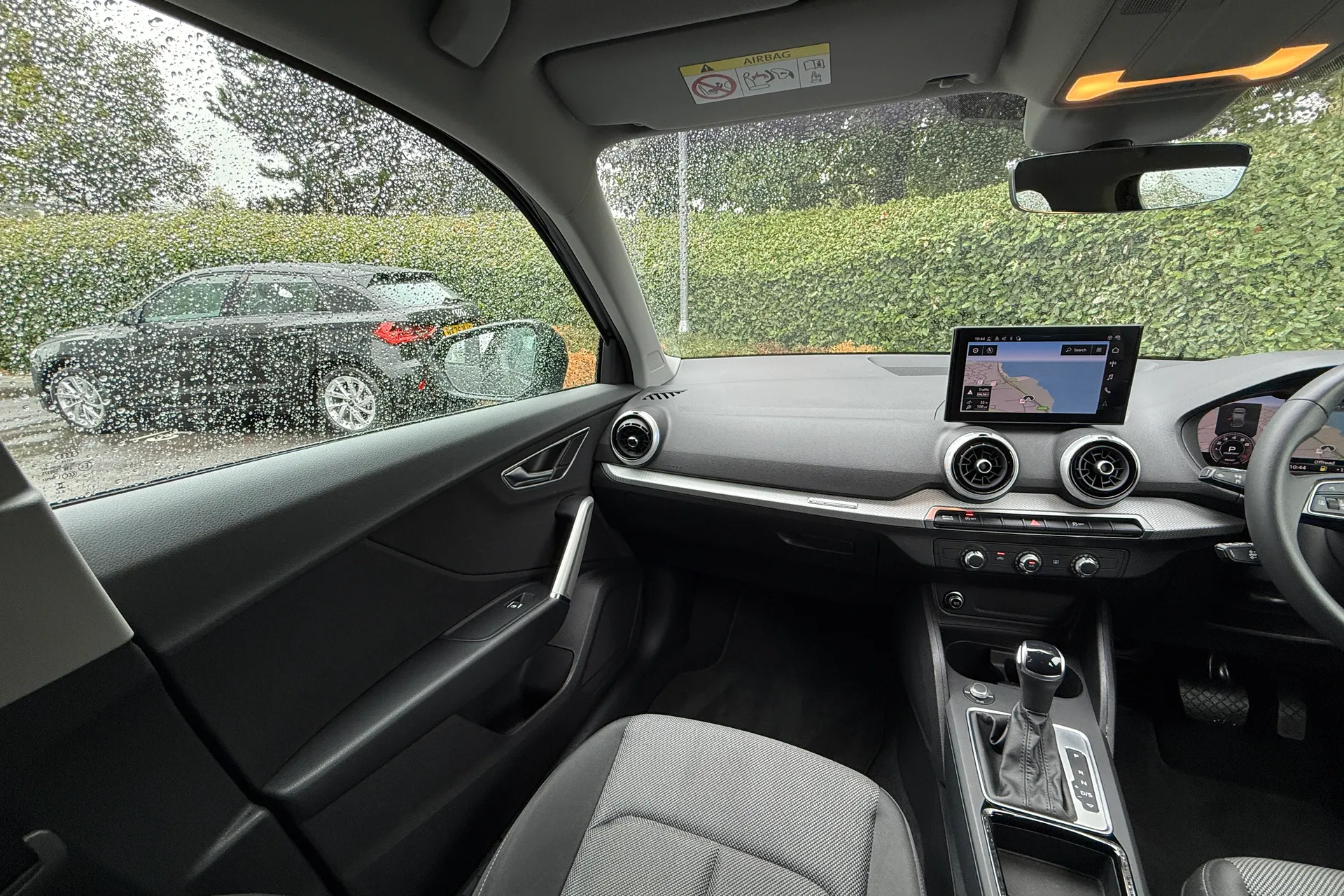 Audi Q2 thumbnail image number 48