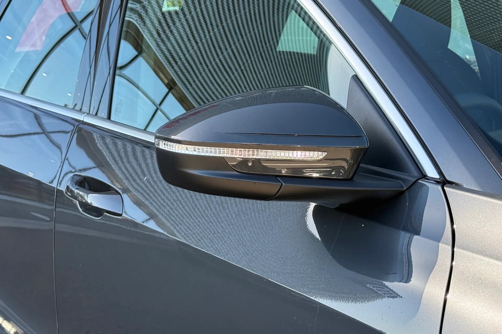 Audi Q5 thumbnail image number 17