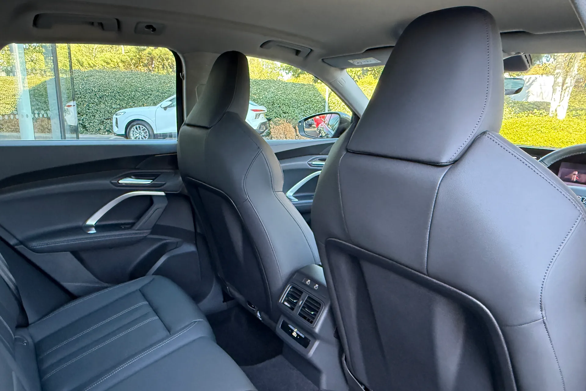 Audi Q5 thumbnail image number 30