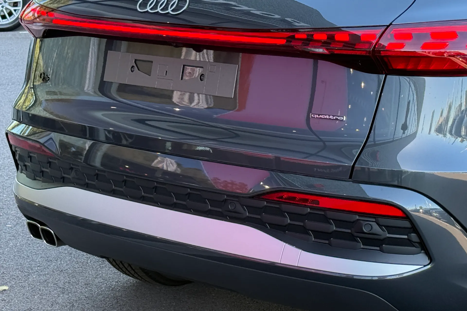 Audi Q5 thumbnail image number 34