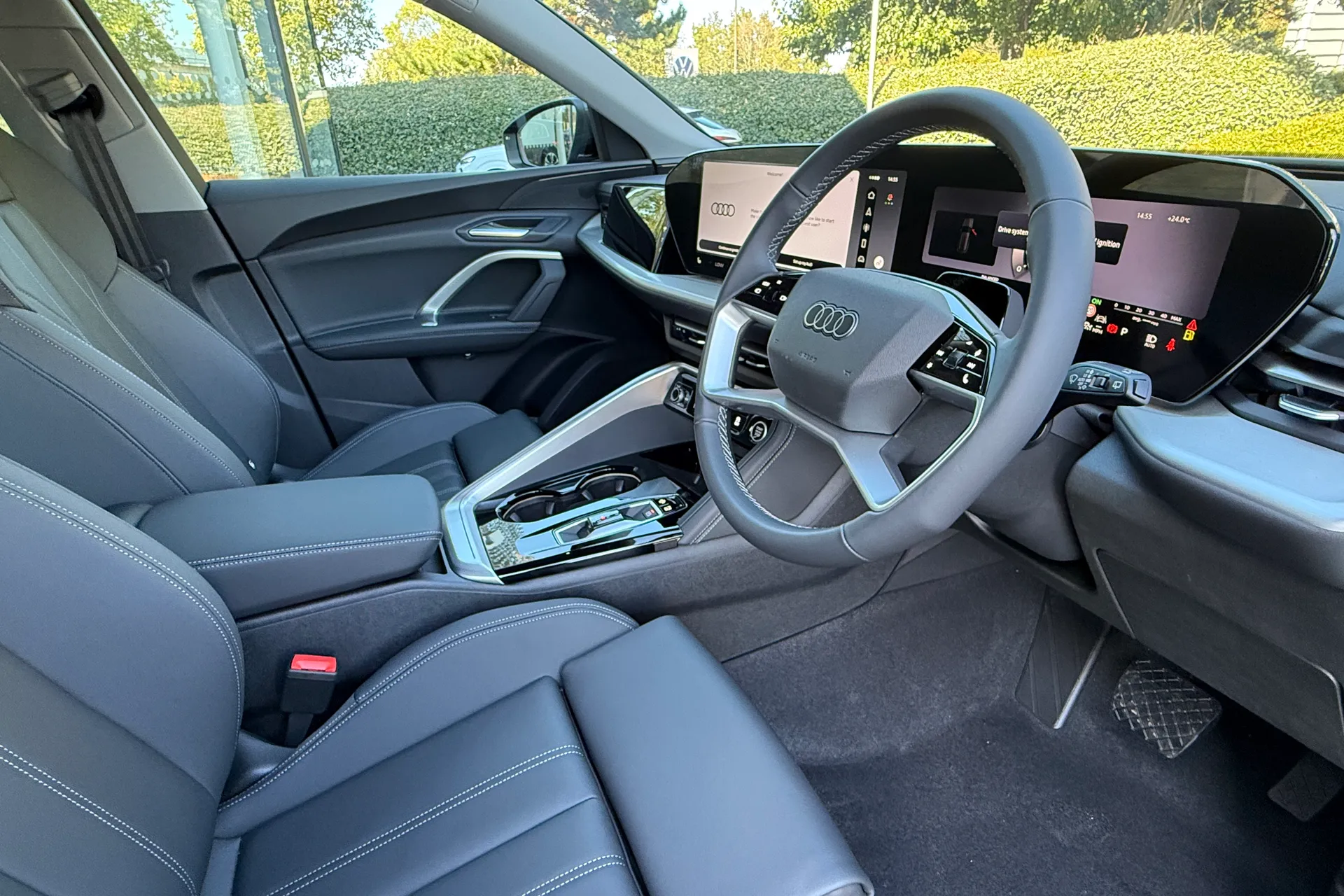 Audi Q5 thumbnail image number 22