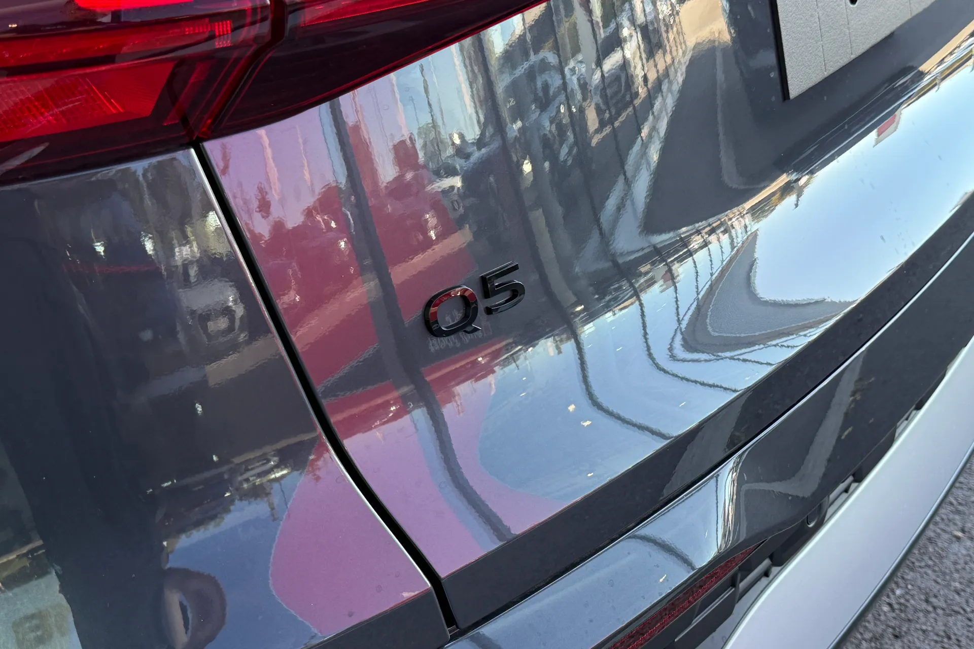Audi Q5 thumbnail image number 15