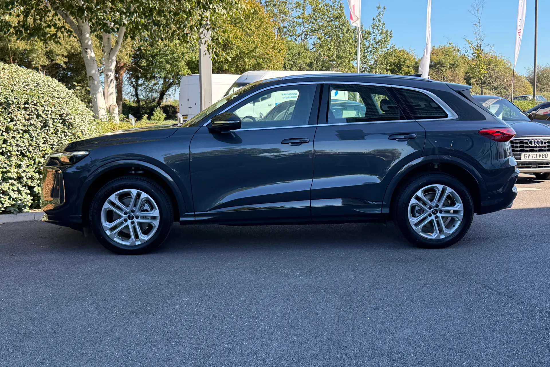 Audi Q5 thumbnail image number 24