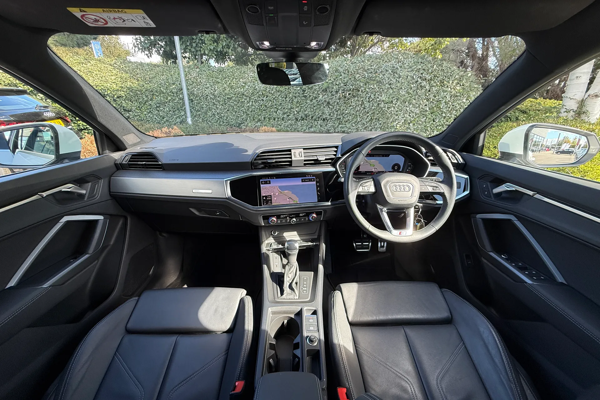 Audi Q3 thumbnail image number 5