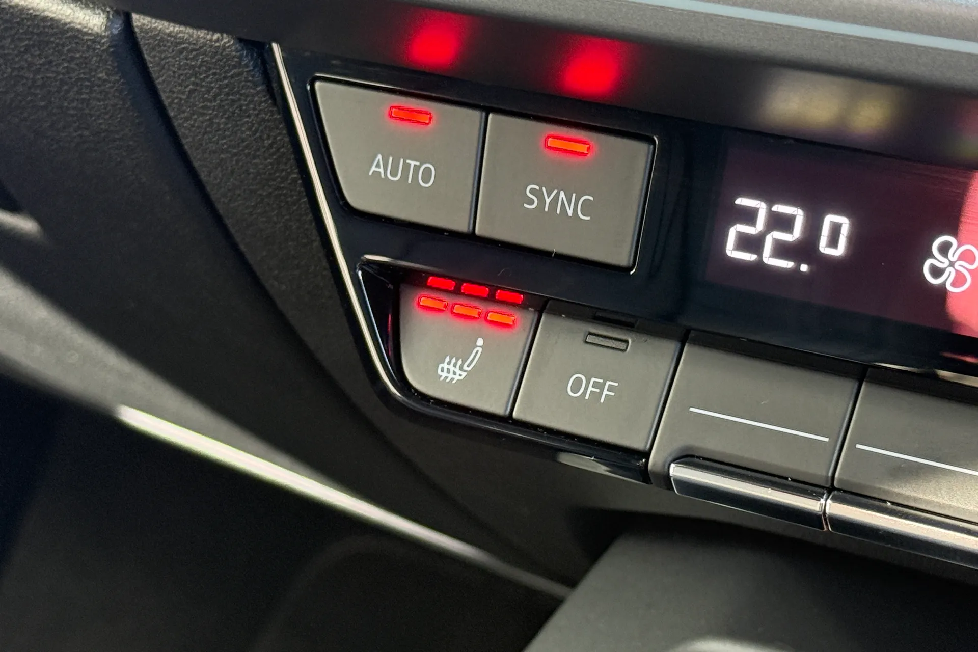 Audi A3 thumbnail image number 17