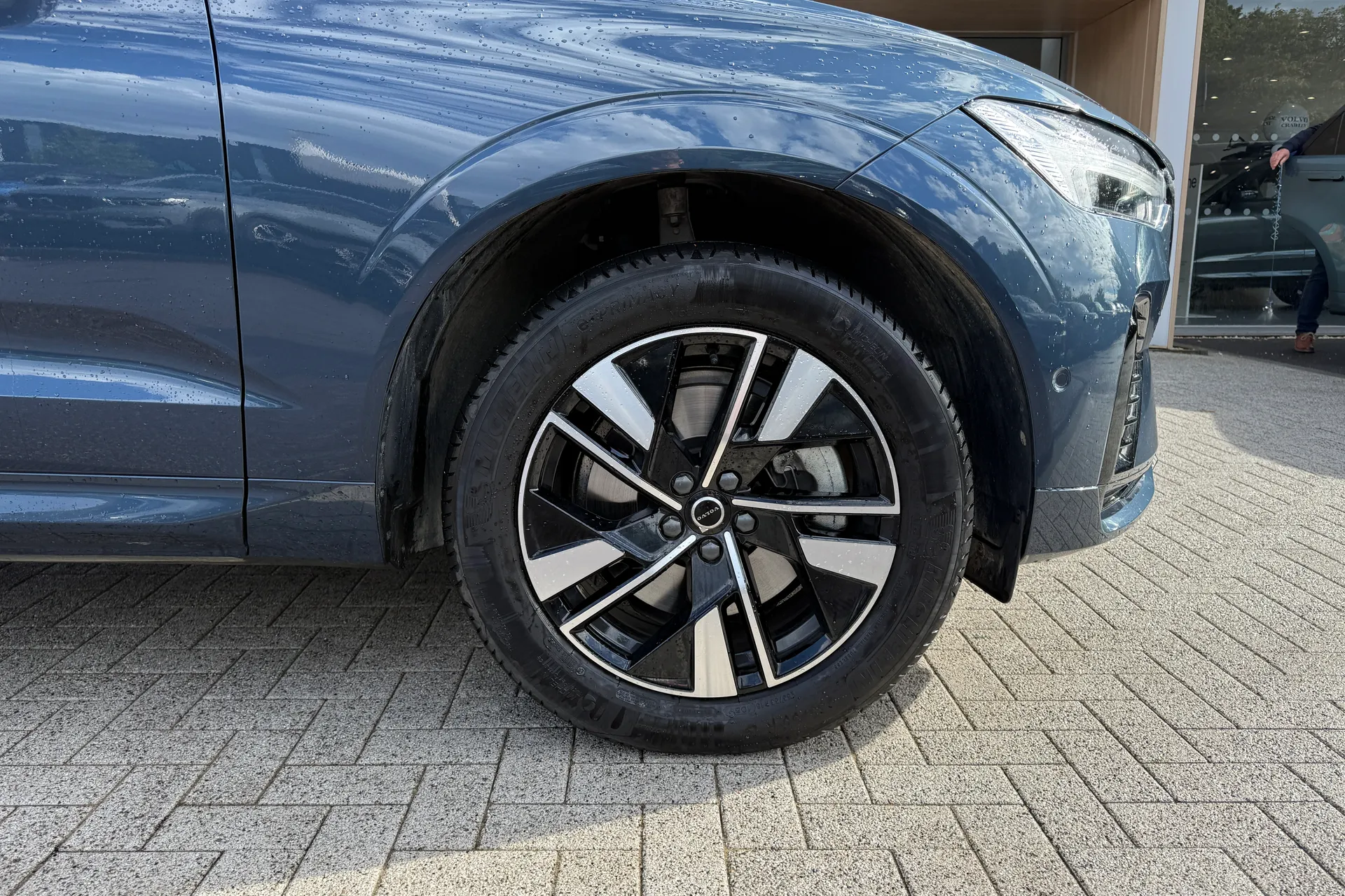 Volvo XC60 thumbnail image number 14