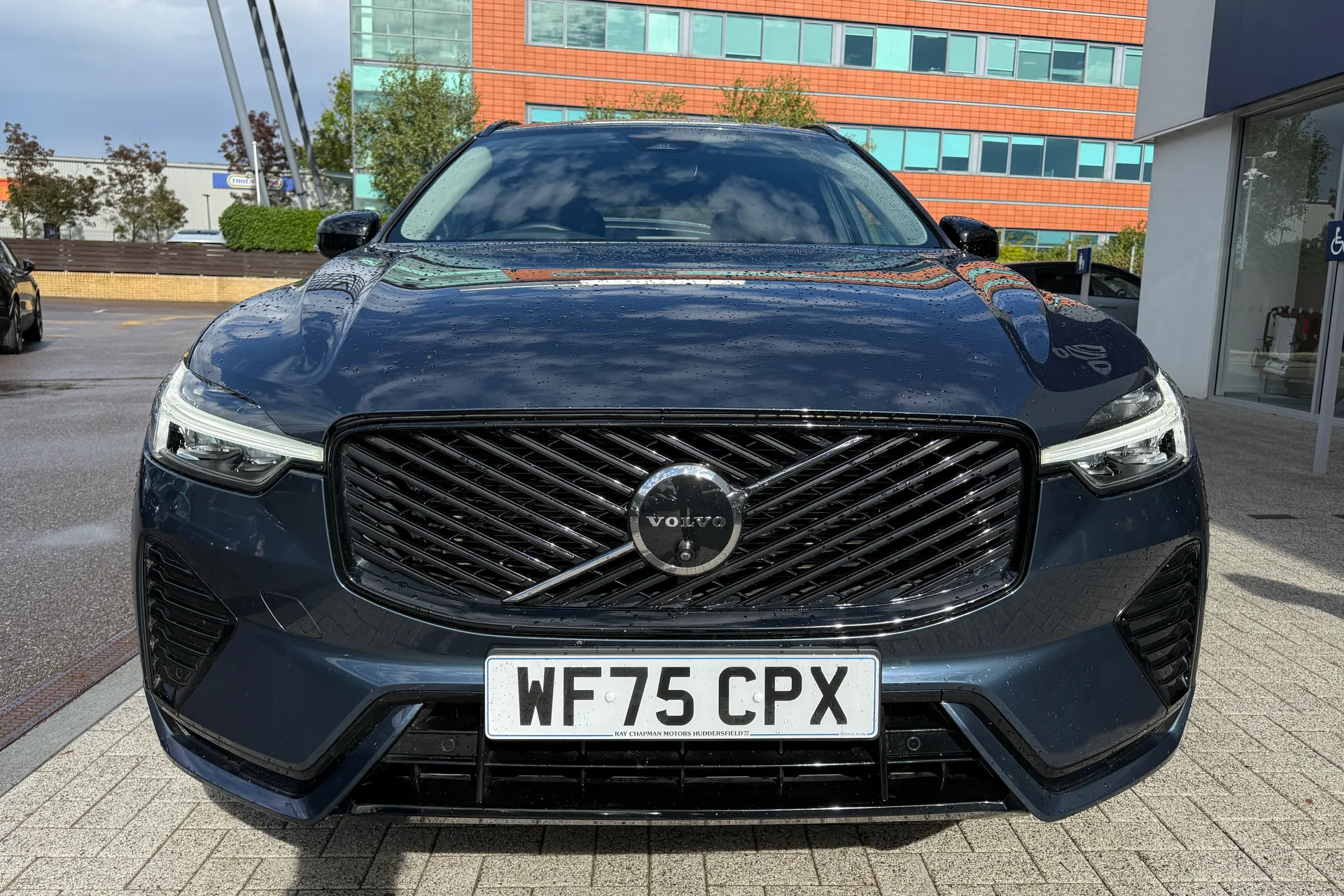 Volvo XC60 thumbnail image number 13