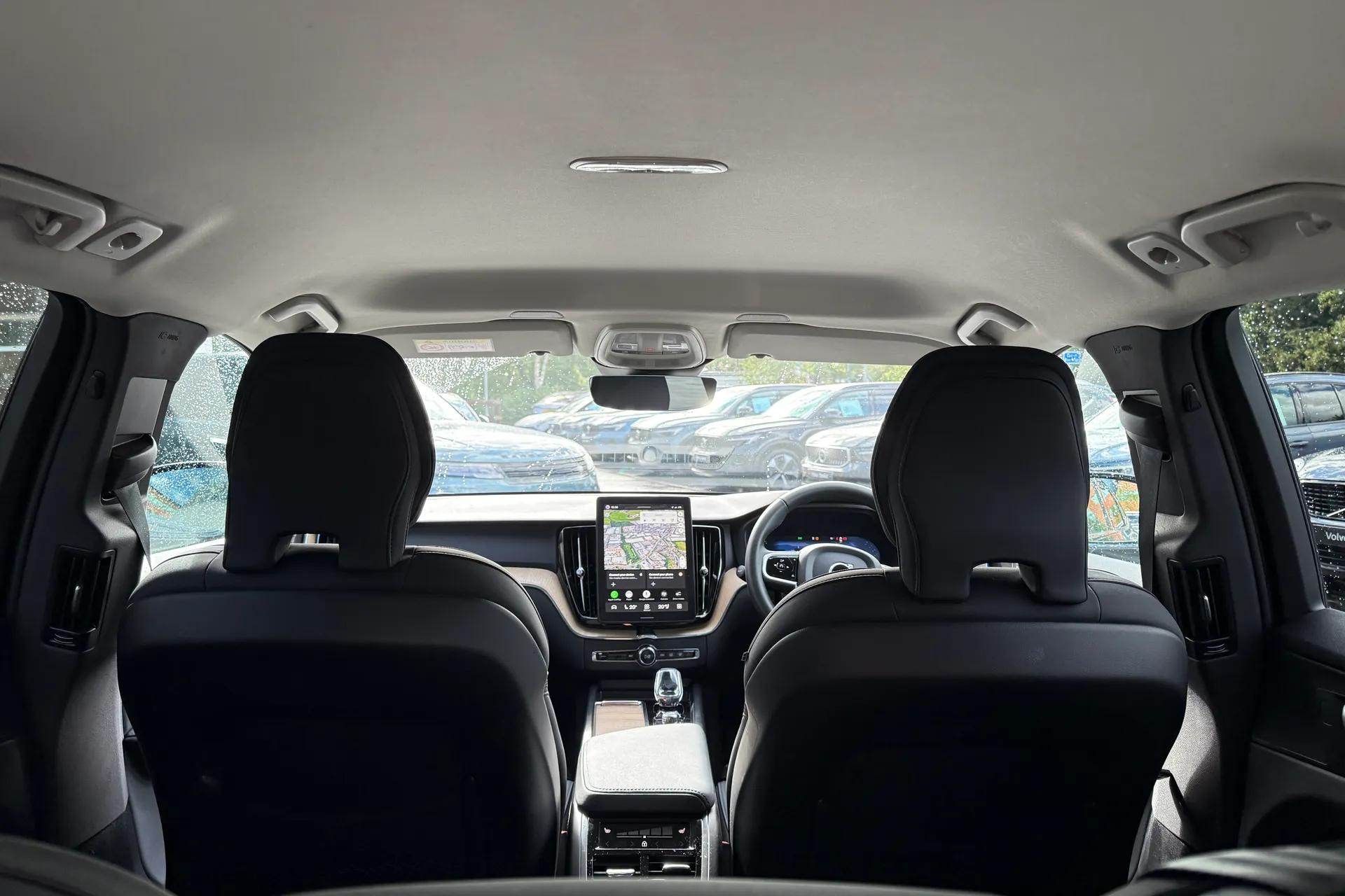 Volvo XC60 thumbnail image number 22