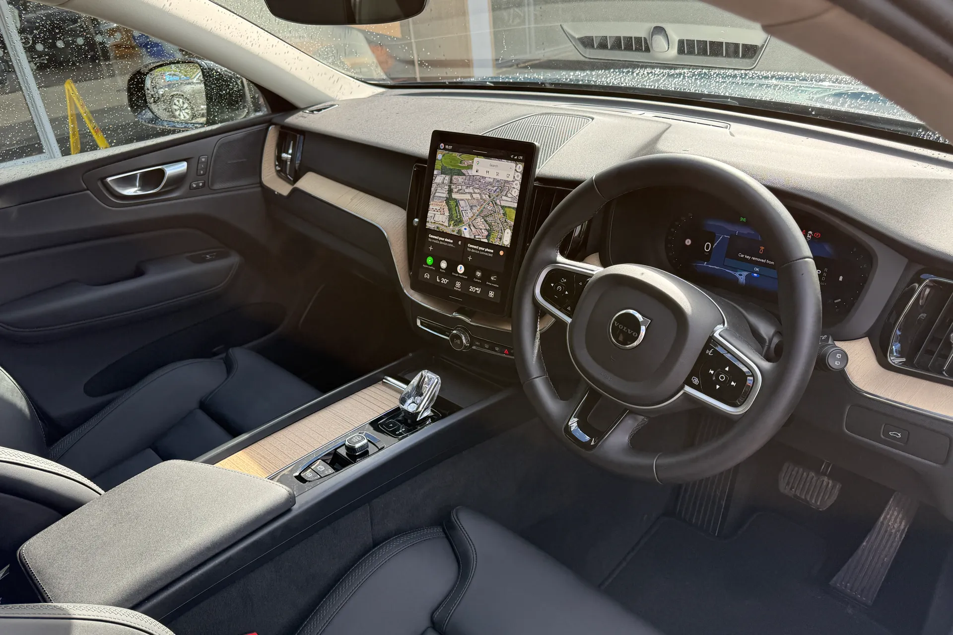 Volvo XC60 thumbnail image number 6