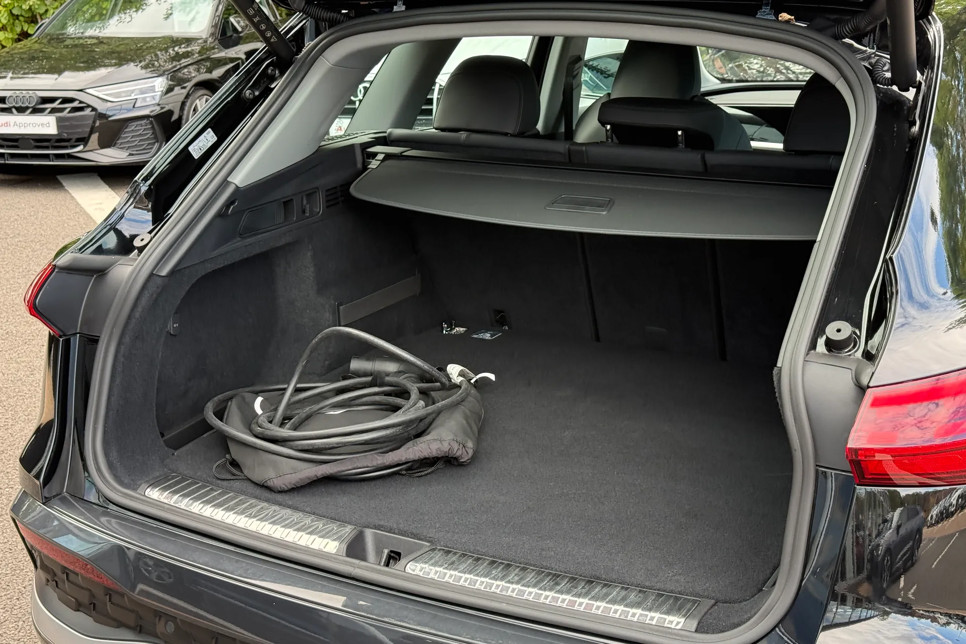 Audi Q5 thumbnail image number 39