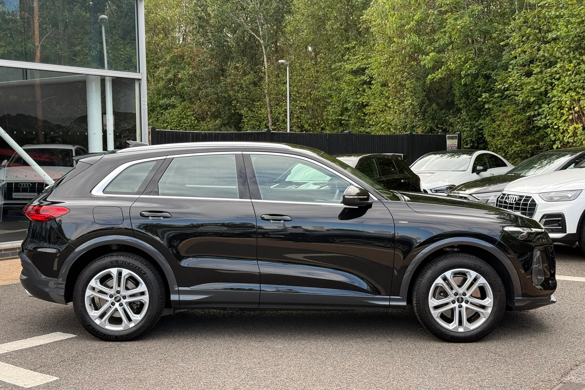Audi Q5 thumbnail image number 26