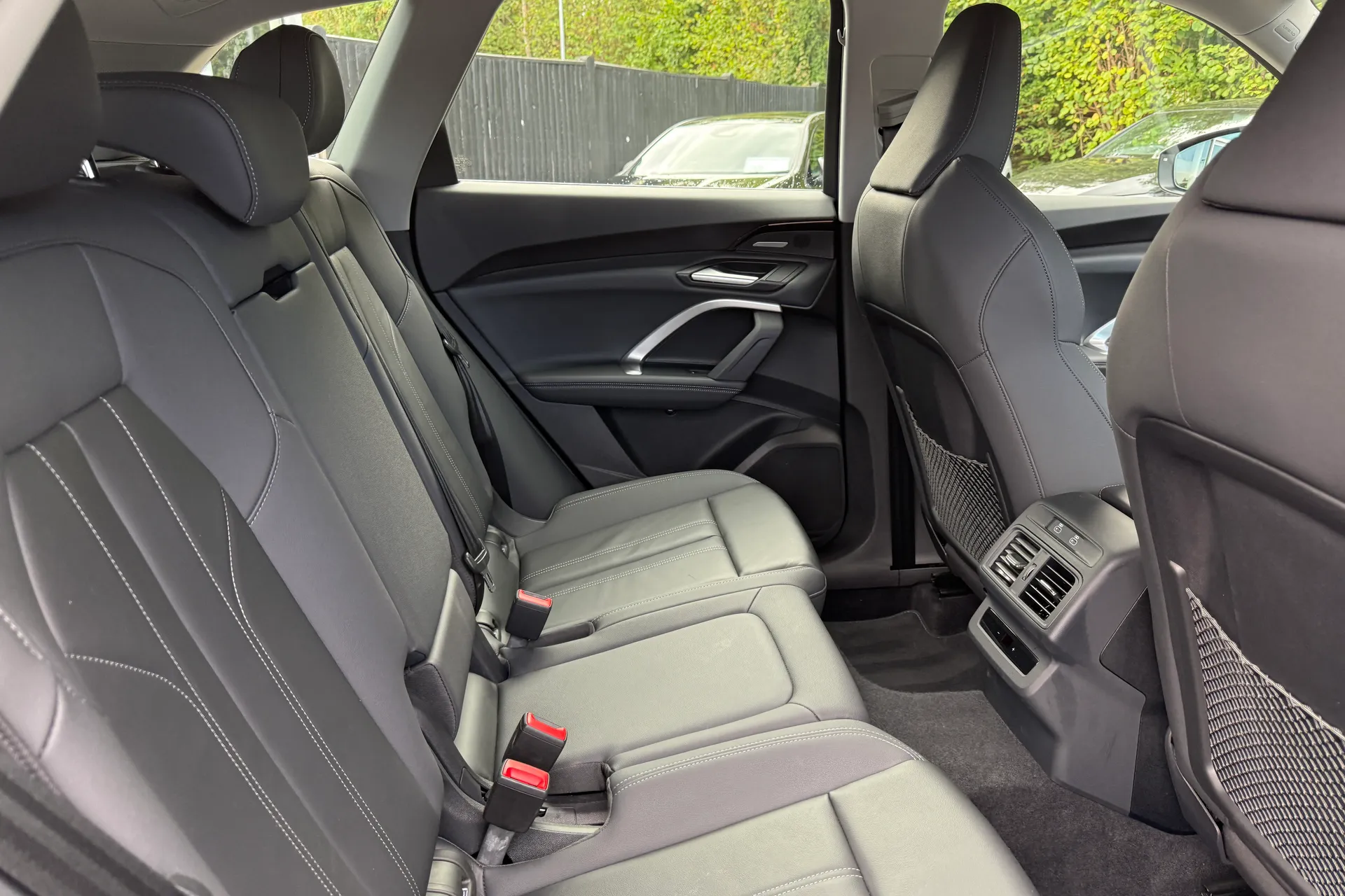 Audi Q5 thumbnail image number 29