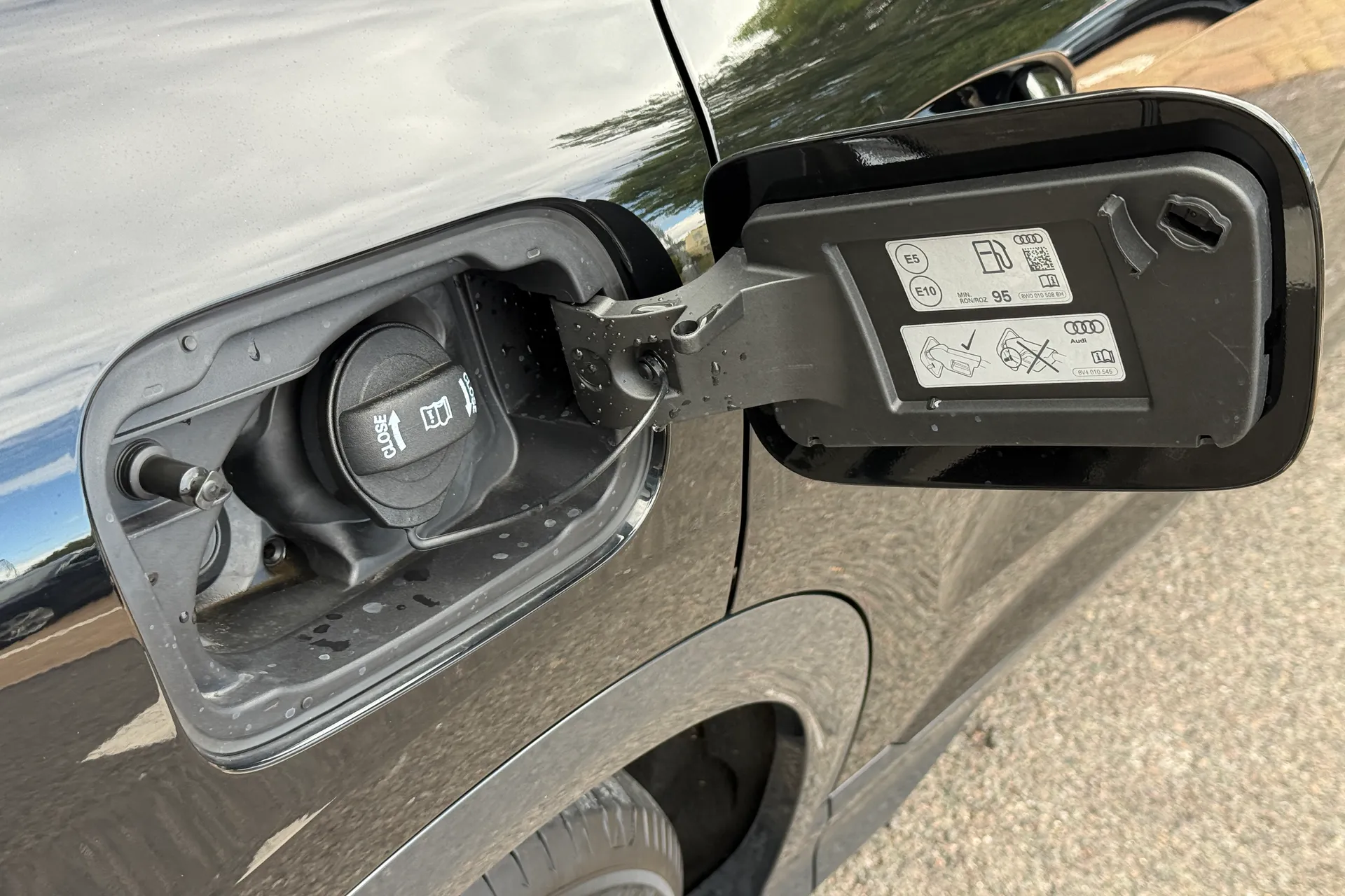 Audi Q5 thumbnail image number 27