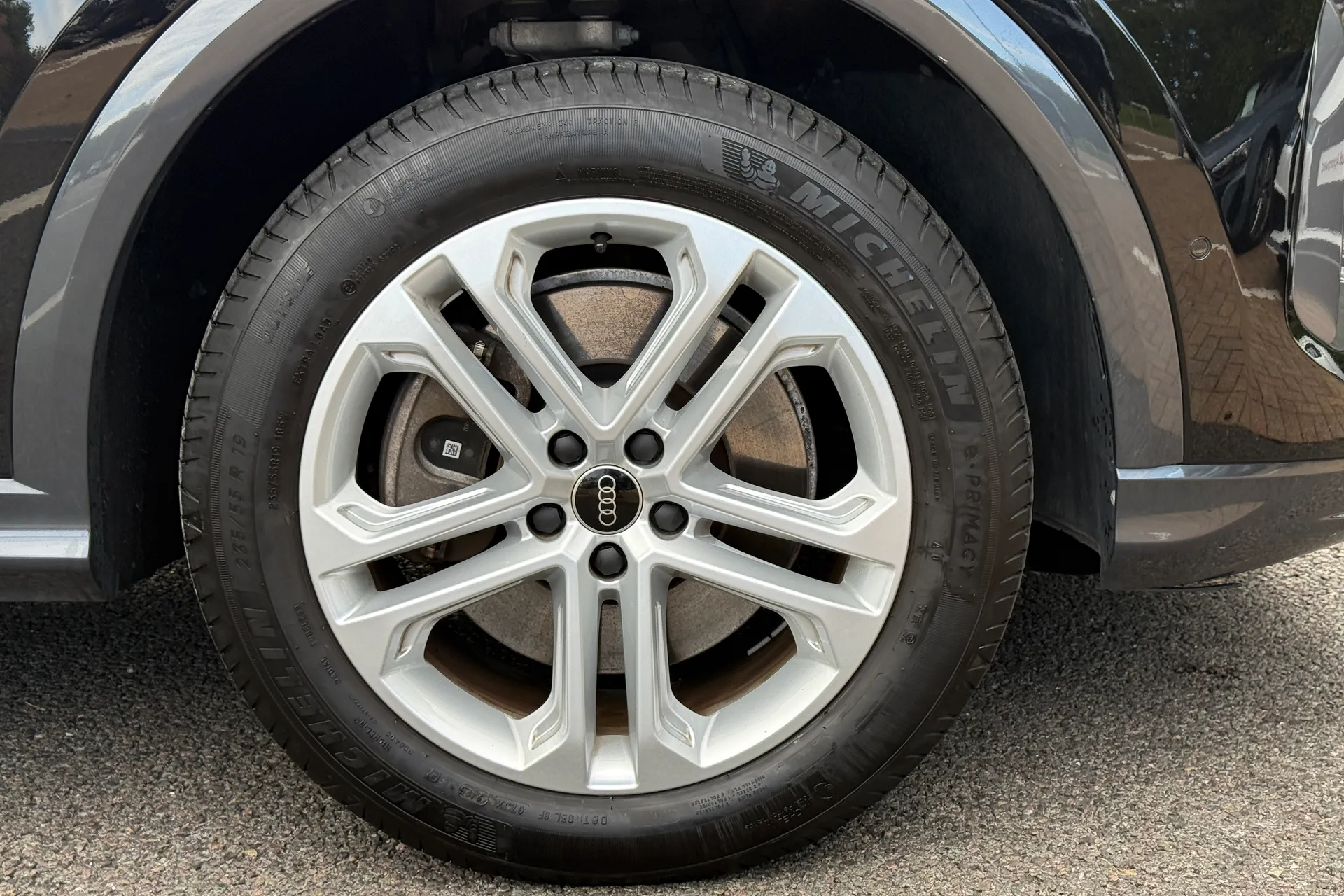 Audi Q5 thumbnail image number 25