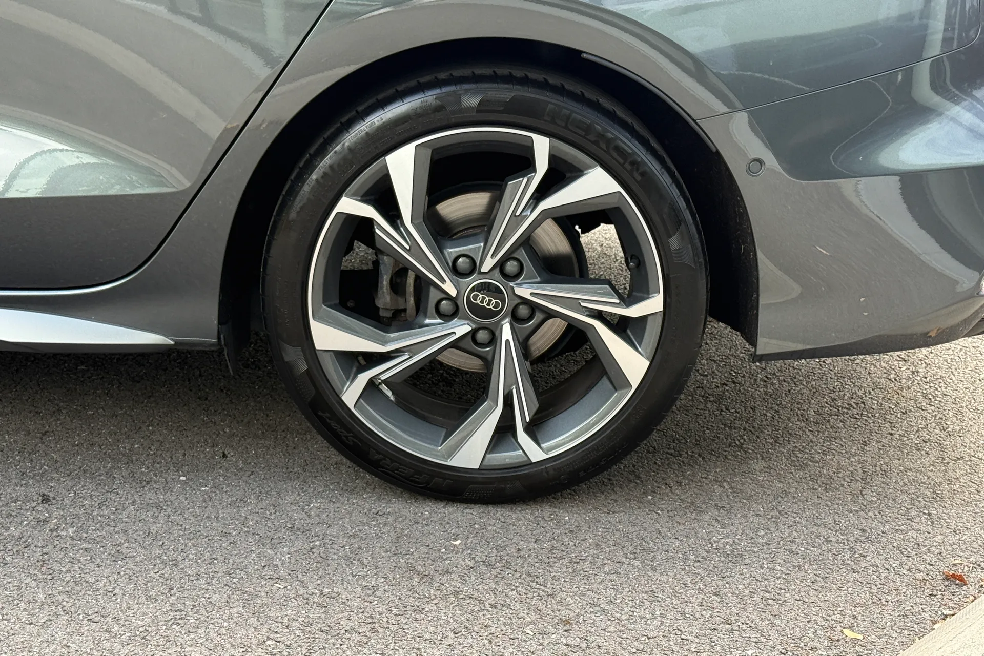 Audi A3 thumbnail image number 37