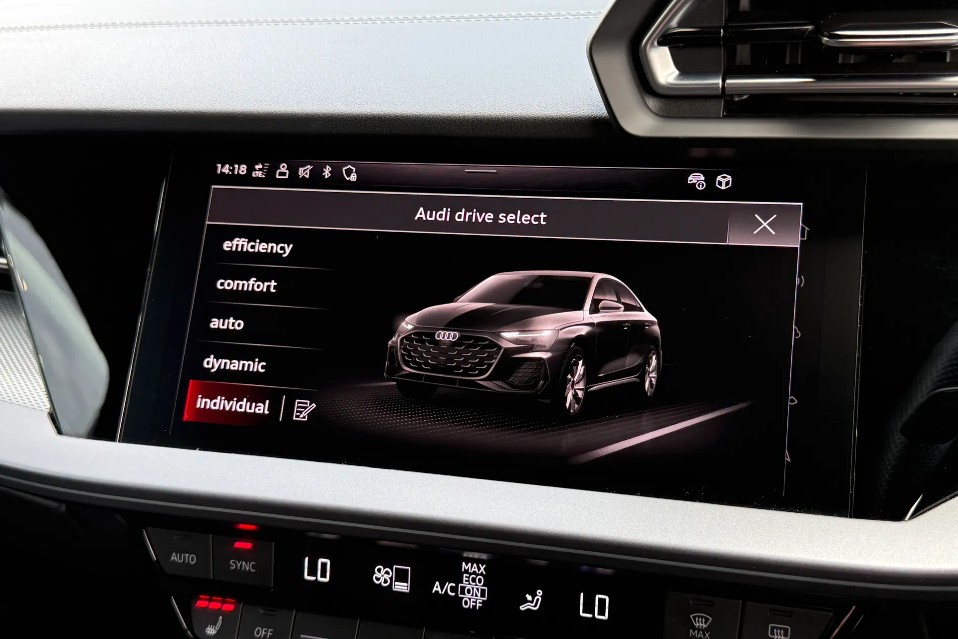Audi A3 thumbnail image number 14
