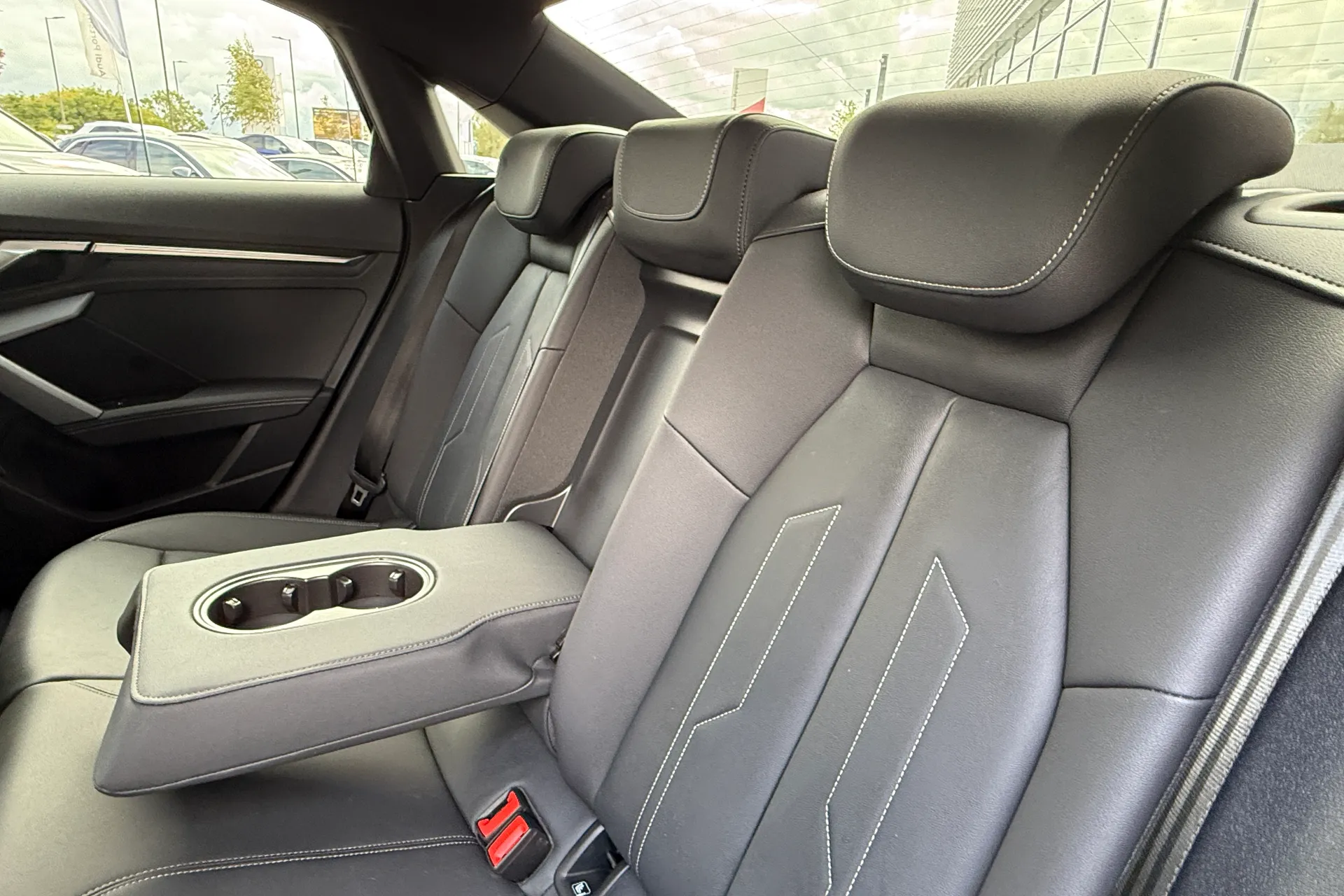Audi A3 thumbnail image number 40