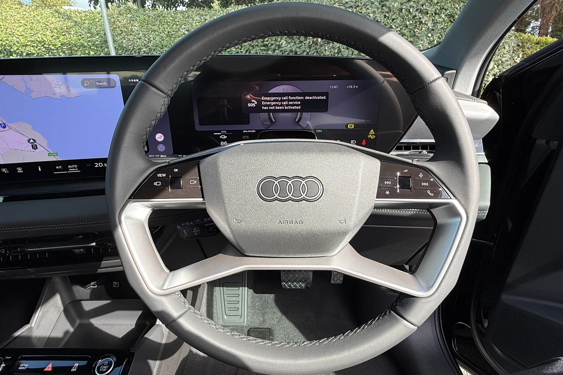 Audi Q6 thumbnail image number 13