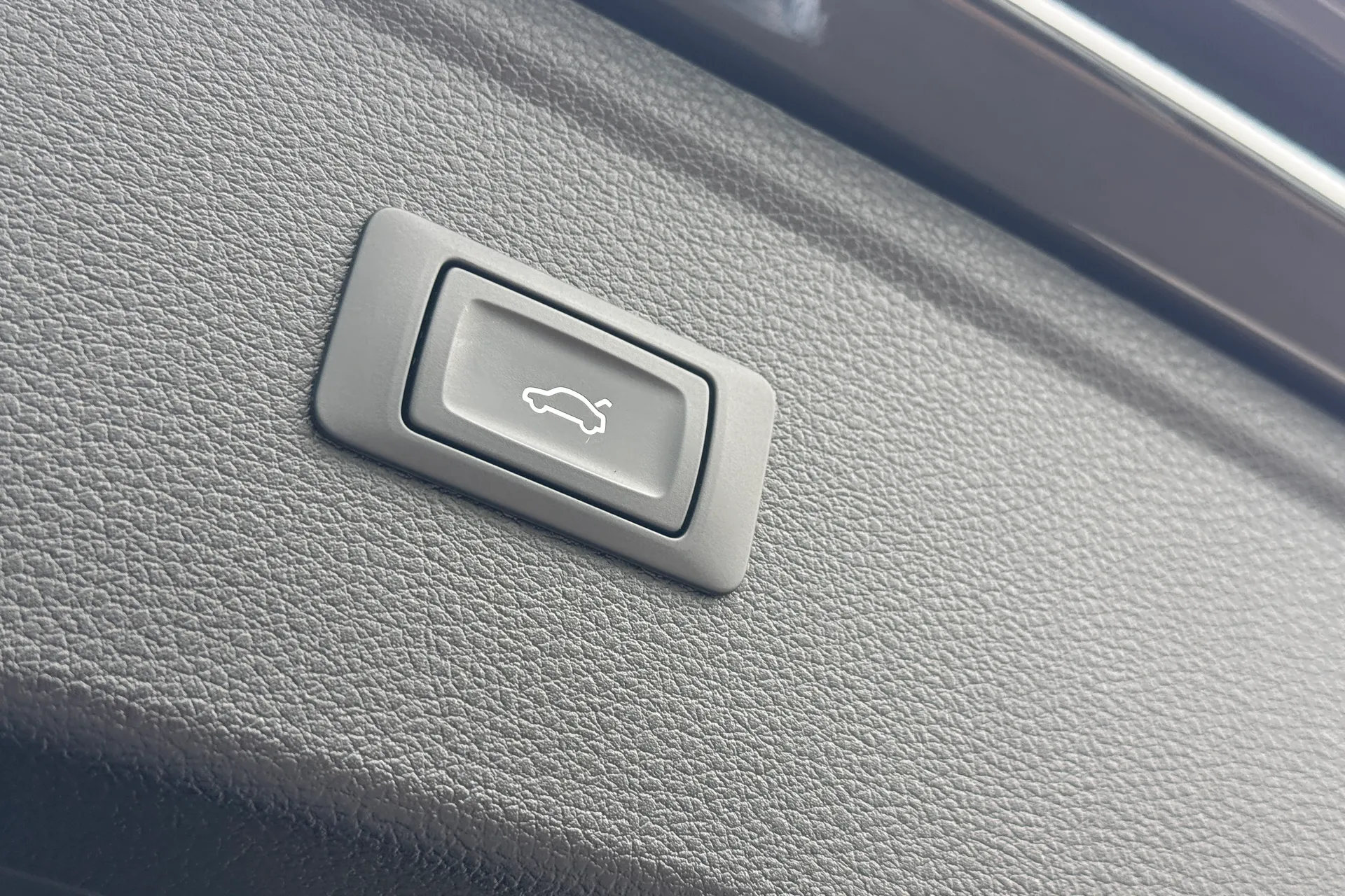 Audi Q5 thumbnail image number 37