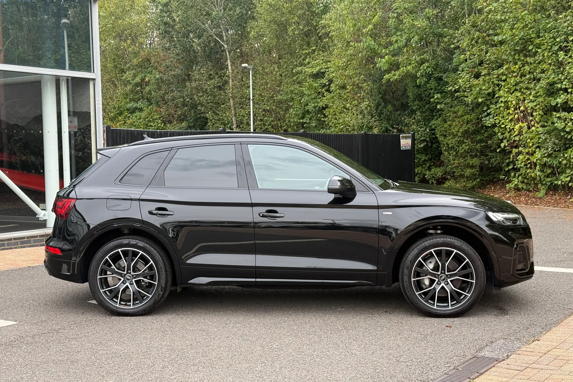 Audi Q5 thumbnail image number 24