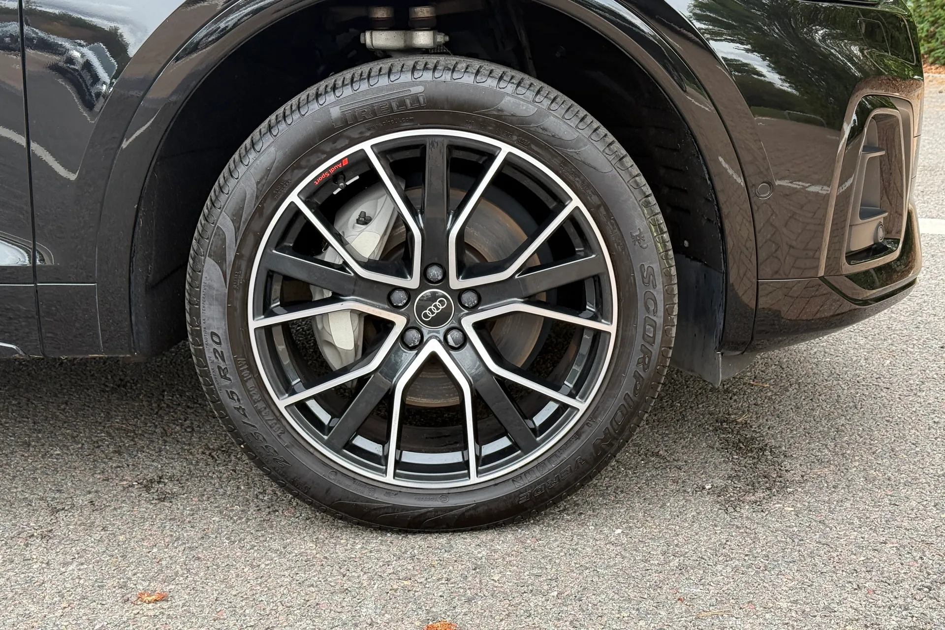 Audi Q5 thumbnail image number 23