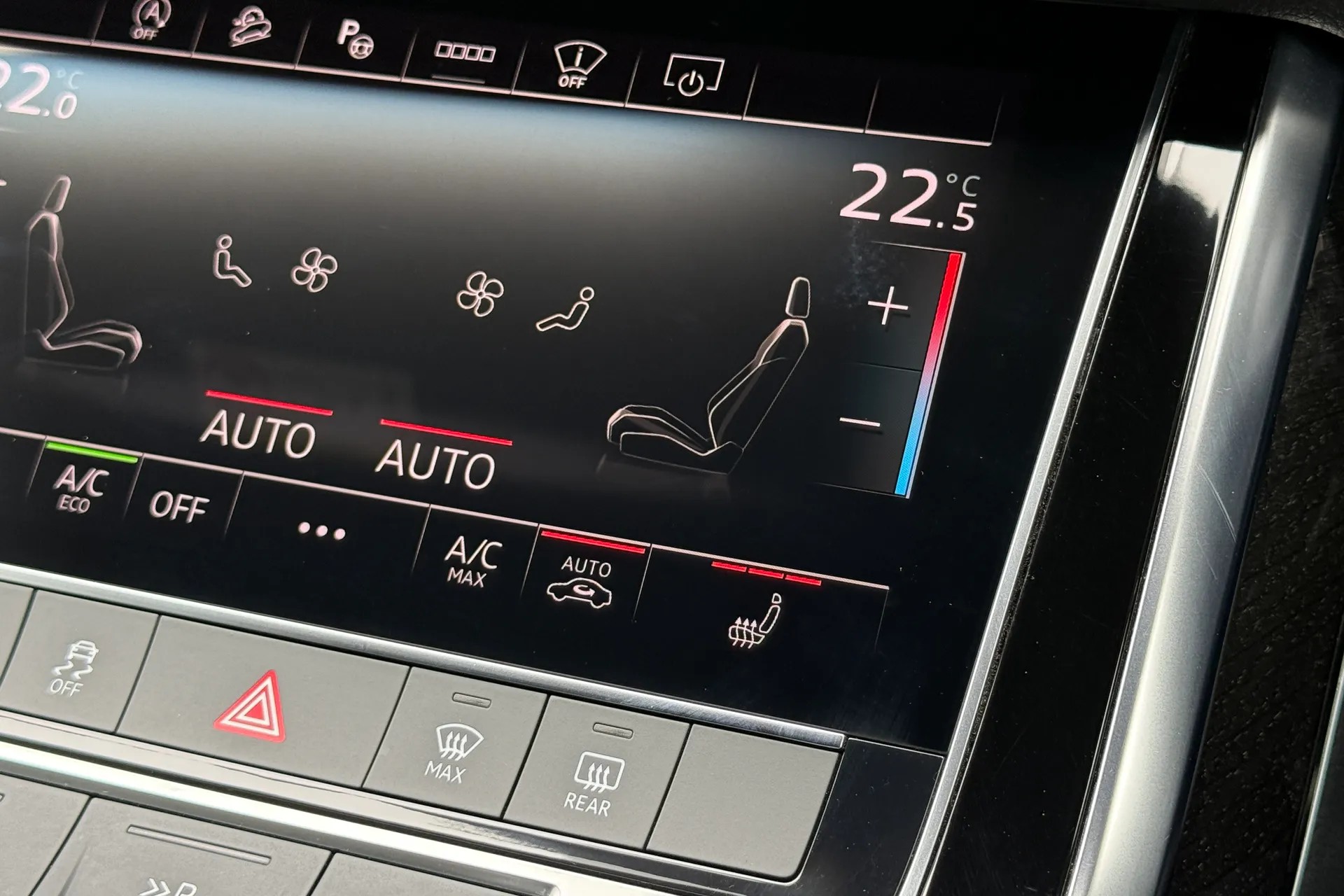 Audi Q7 thumbnail image number 37
