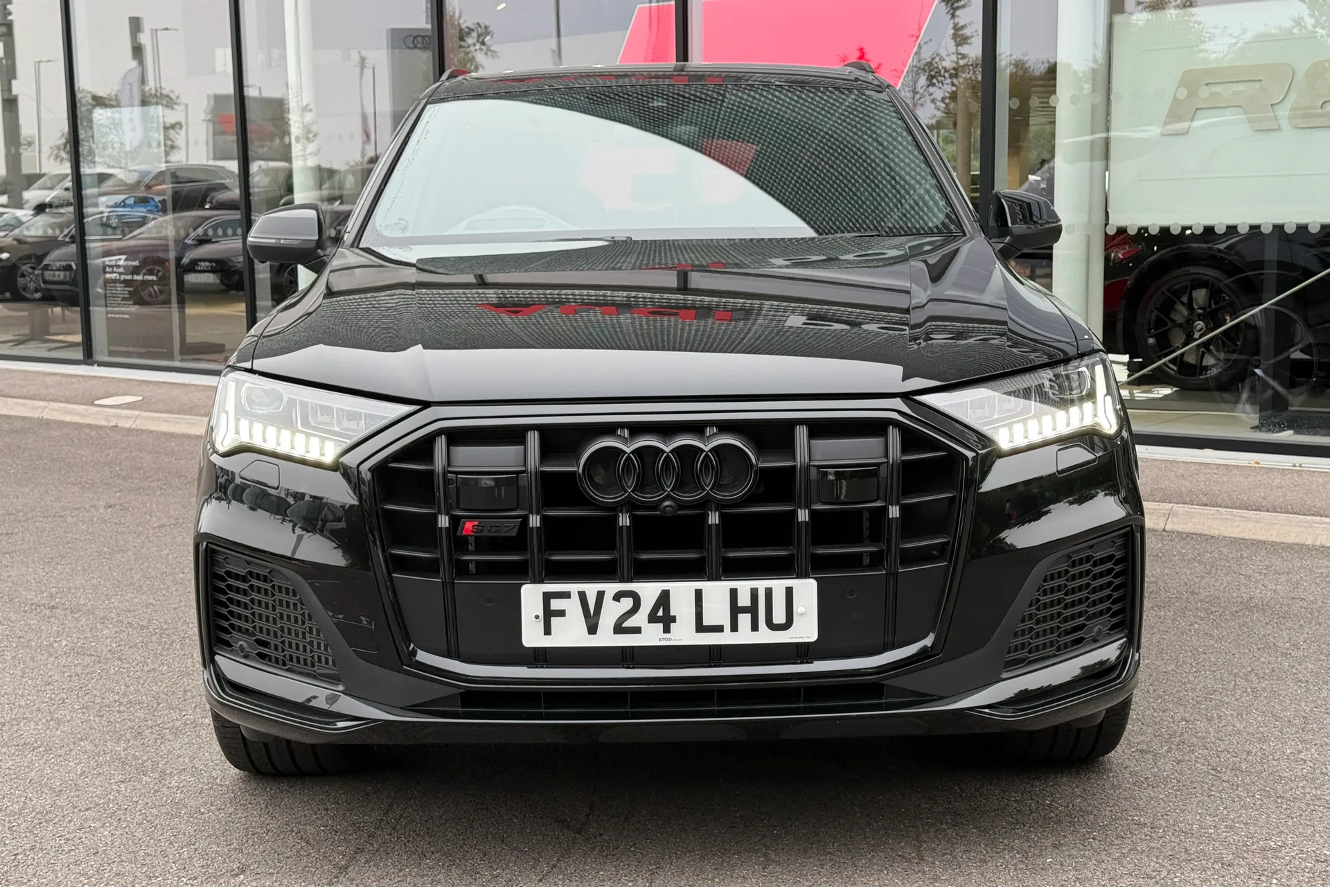 Audi Q7 thumbnail image number 8