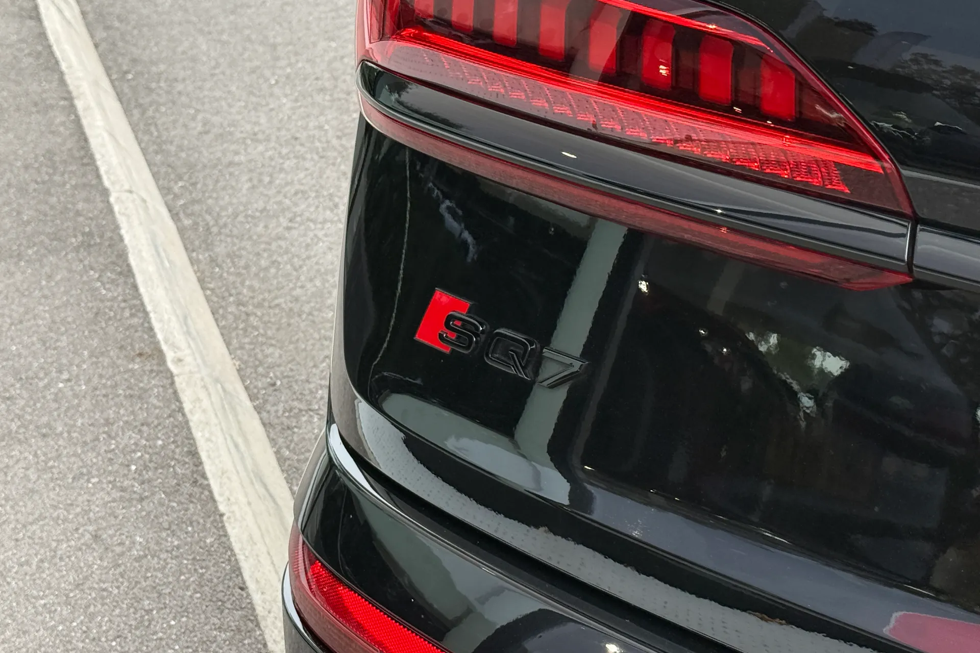 Audi Q7 thumbnail image number 25