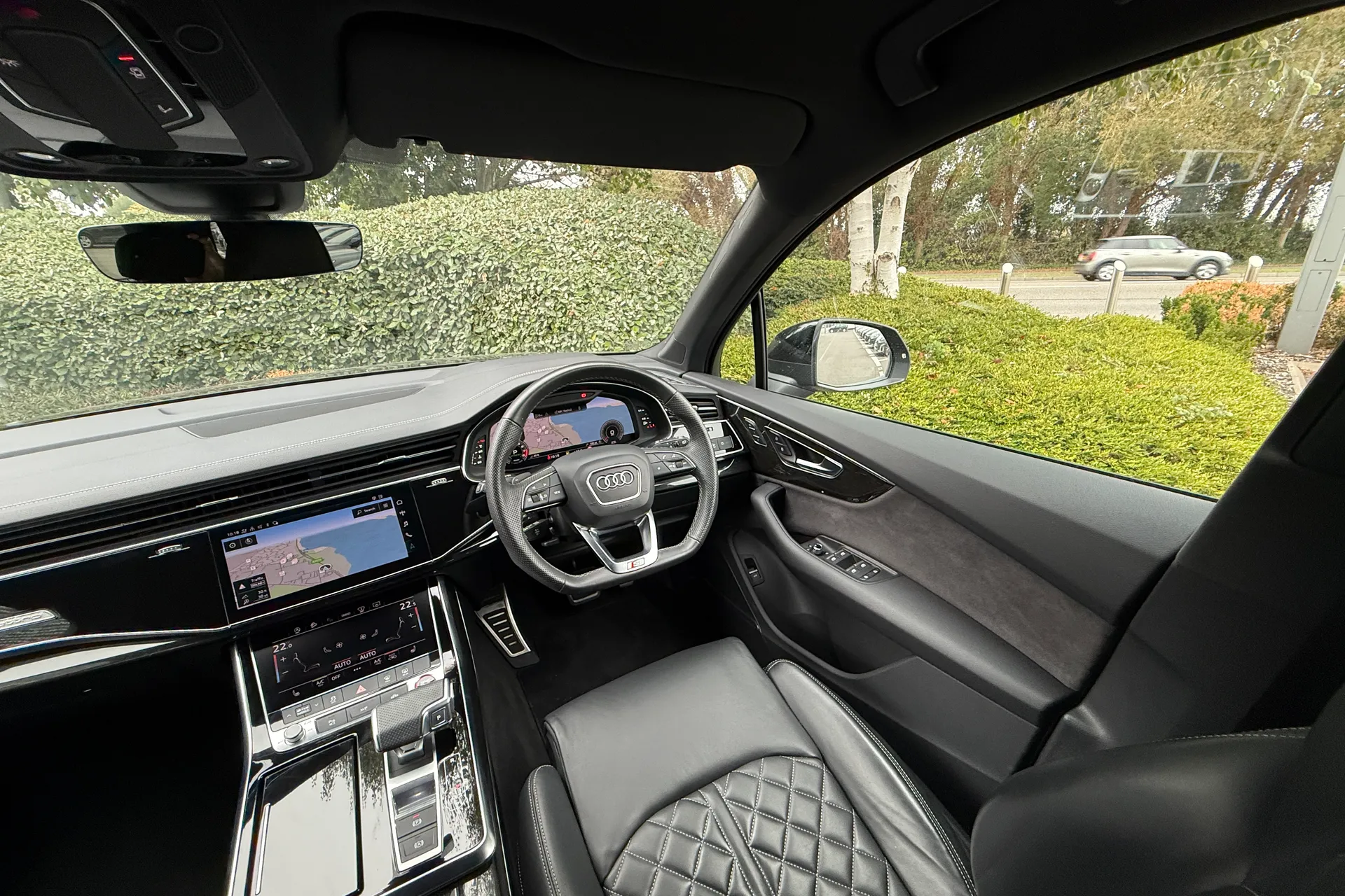 Audi Q7 thumbnail image number 51
