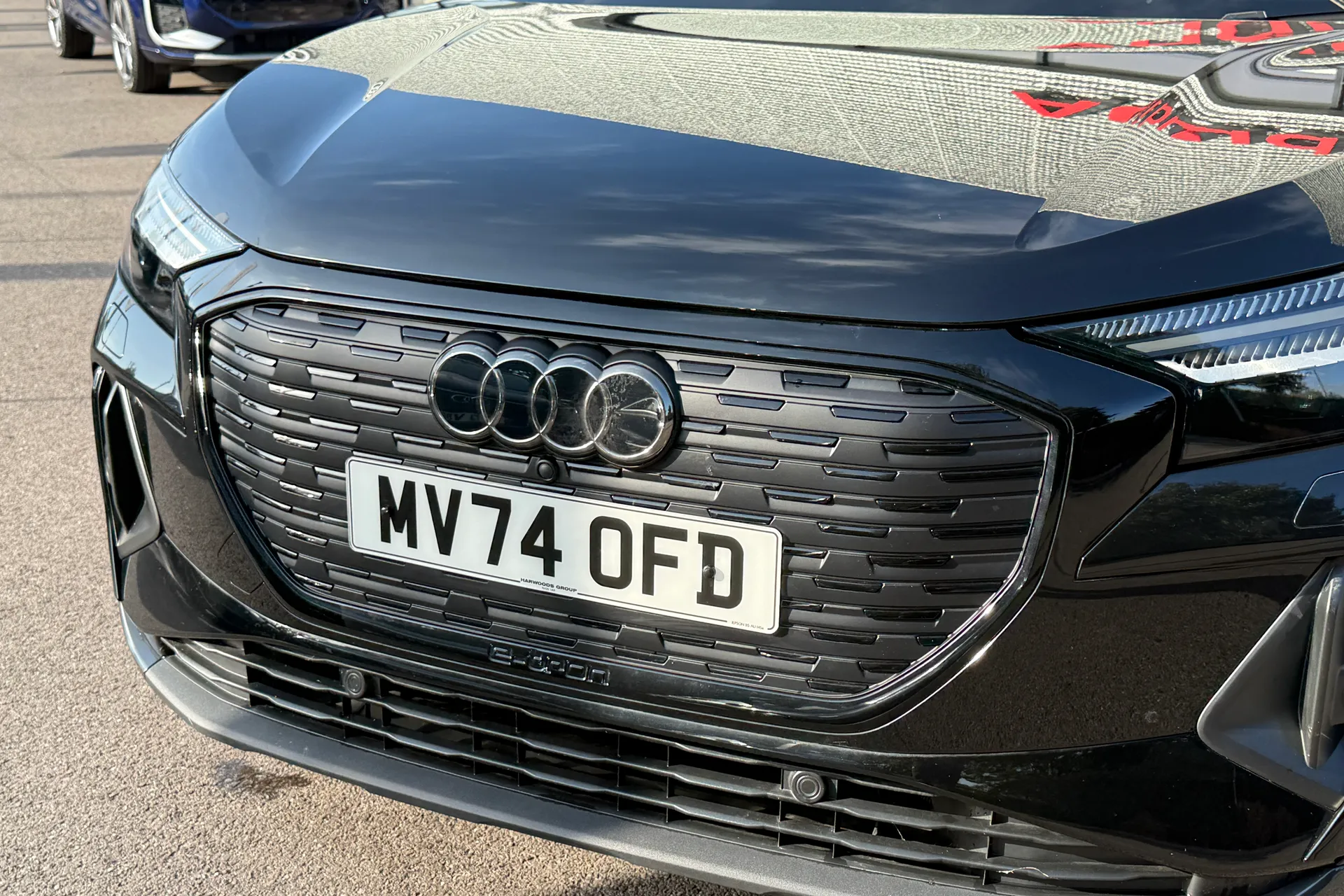 Audi Q4 thumbnail image number 25