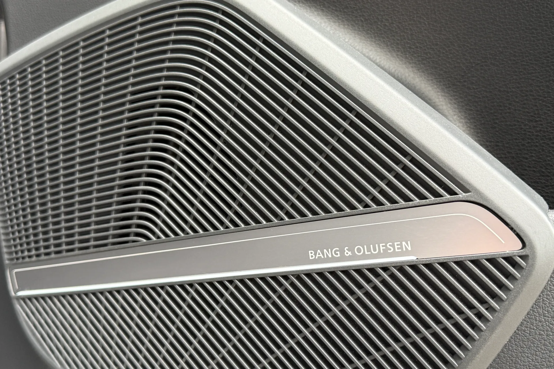 Audi Q5 thumbnail image number 28