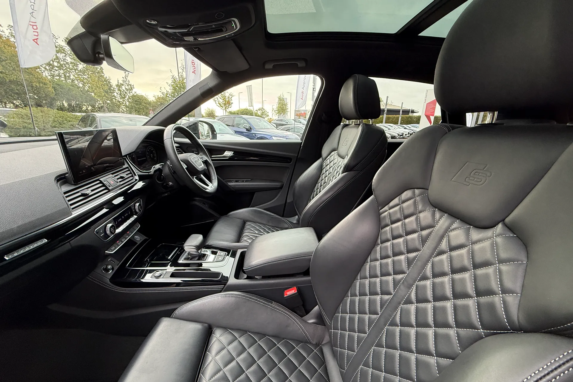 Audi Q5 thumbnail image number 46