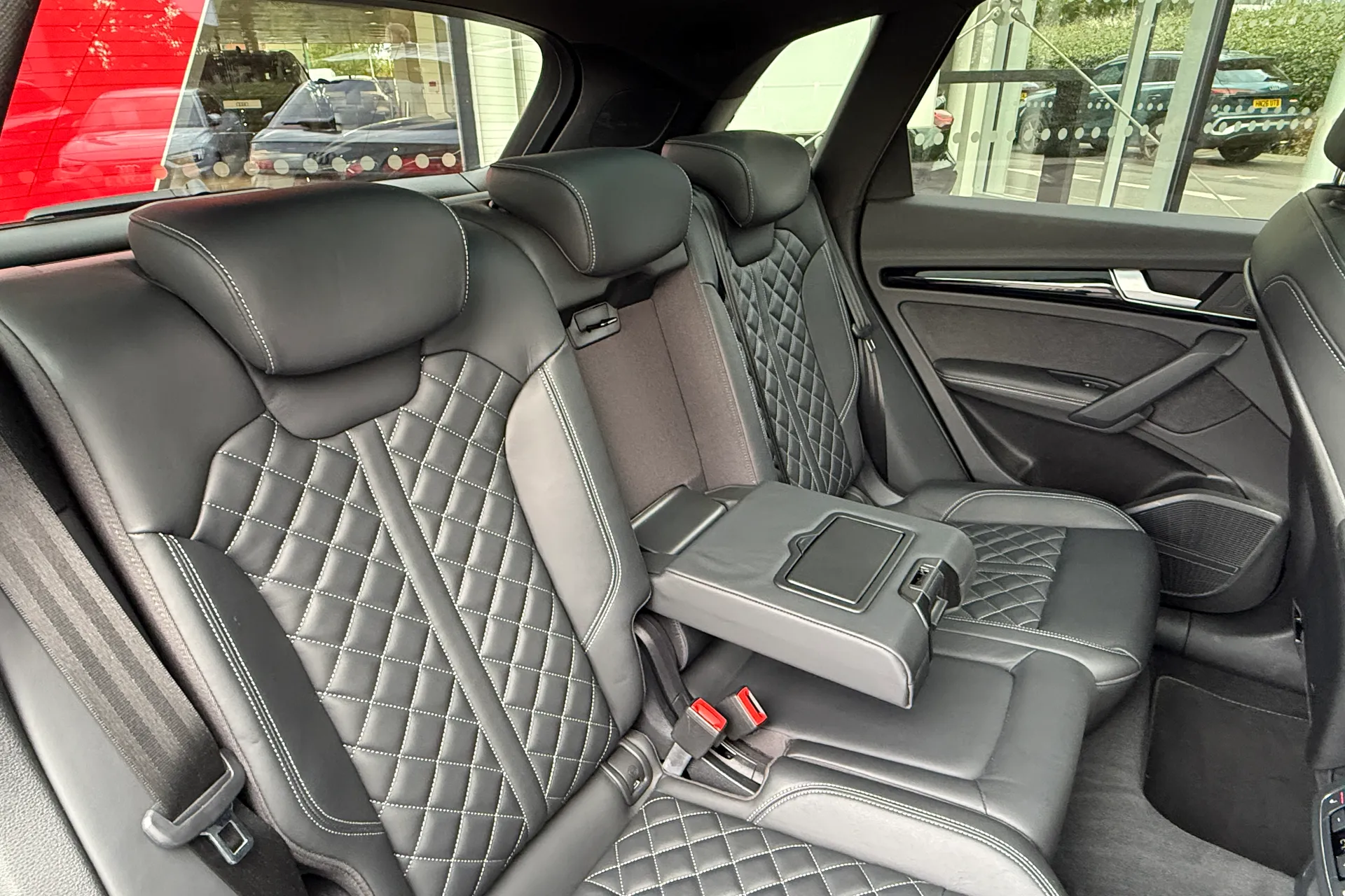 Audi Q5 thumbnail image number 40