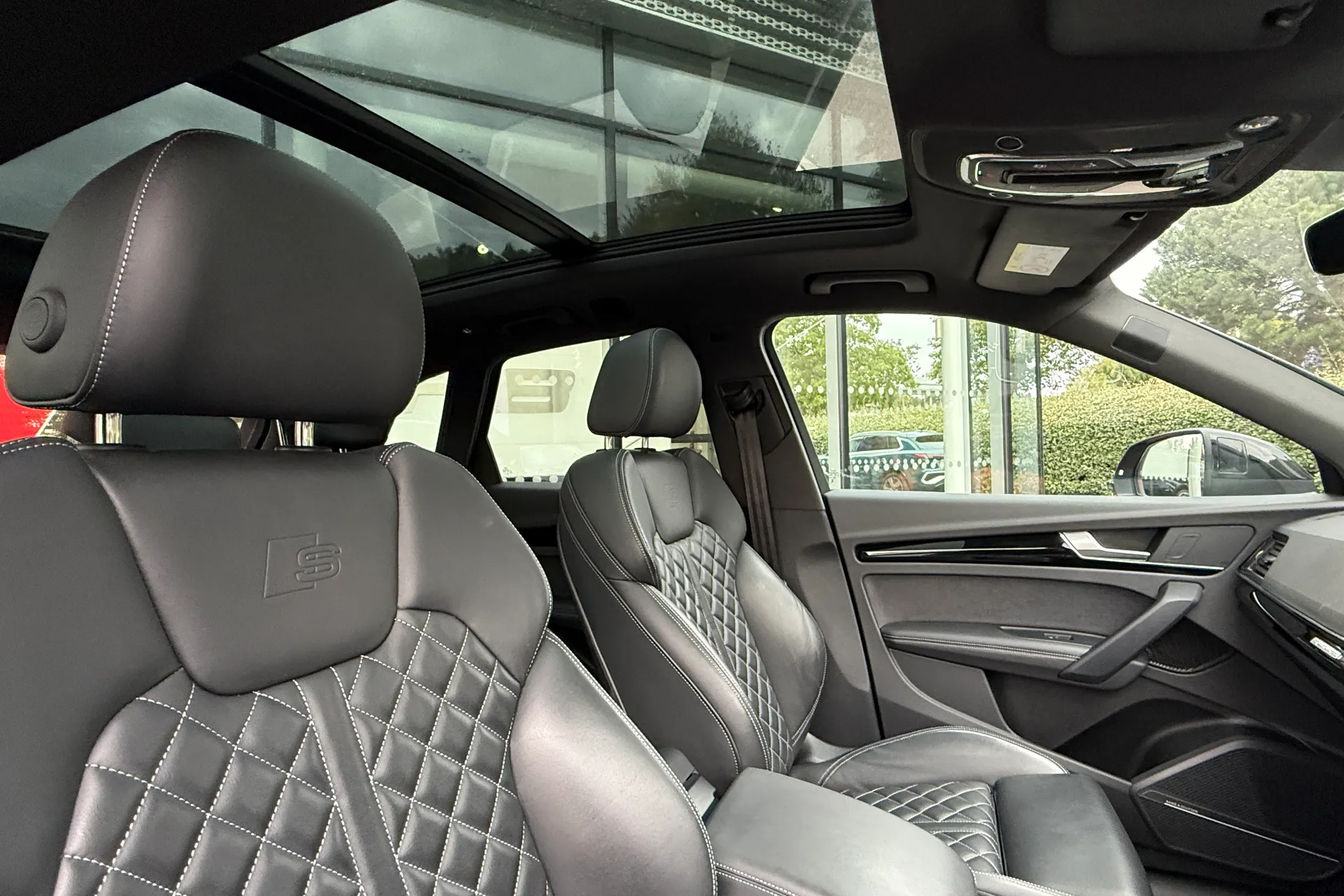 Audi Q5 thumbnail image number 20