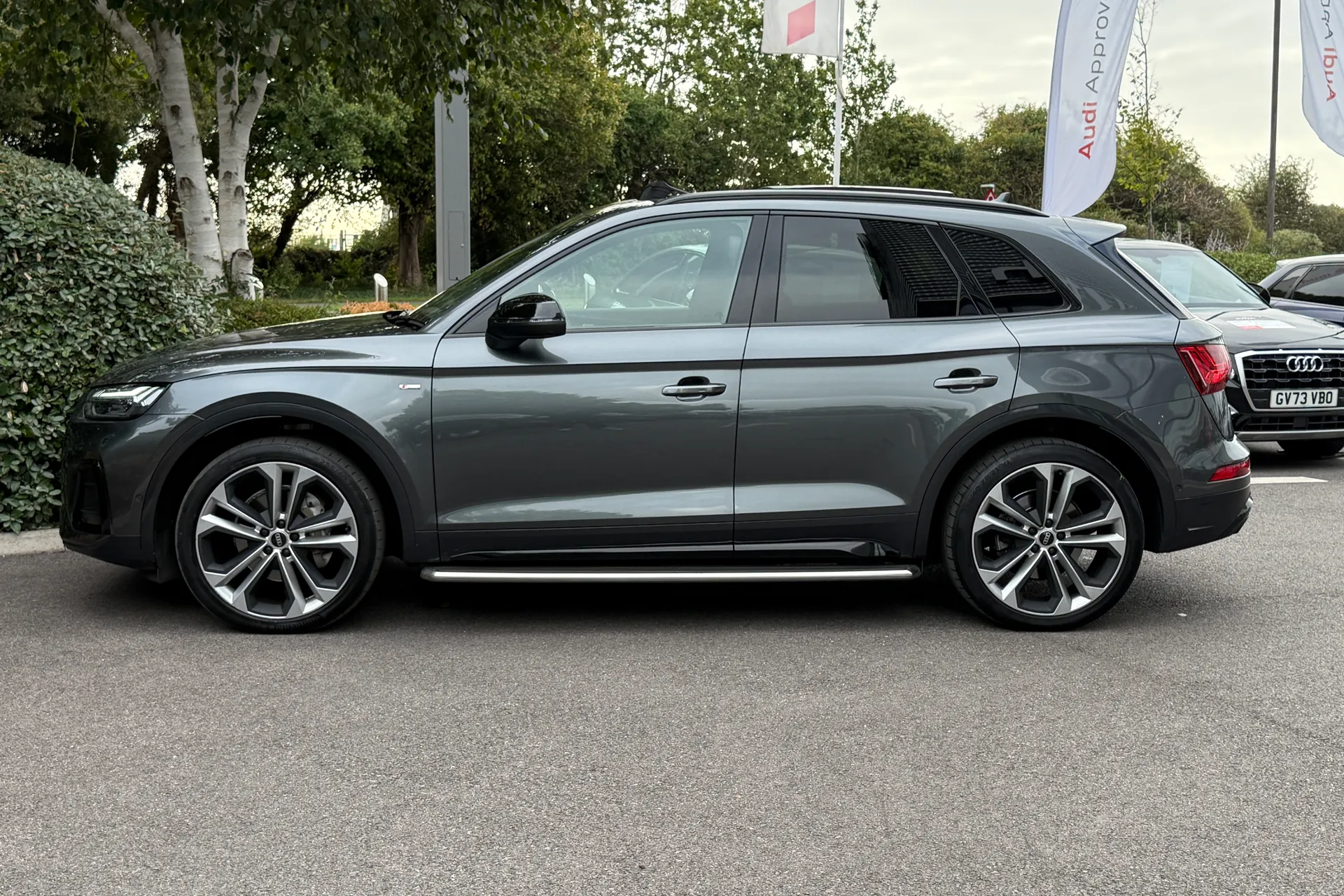 Audi Q5 thumbnail image number 22