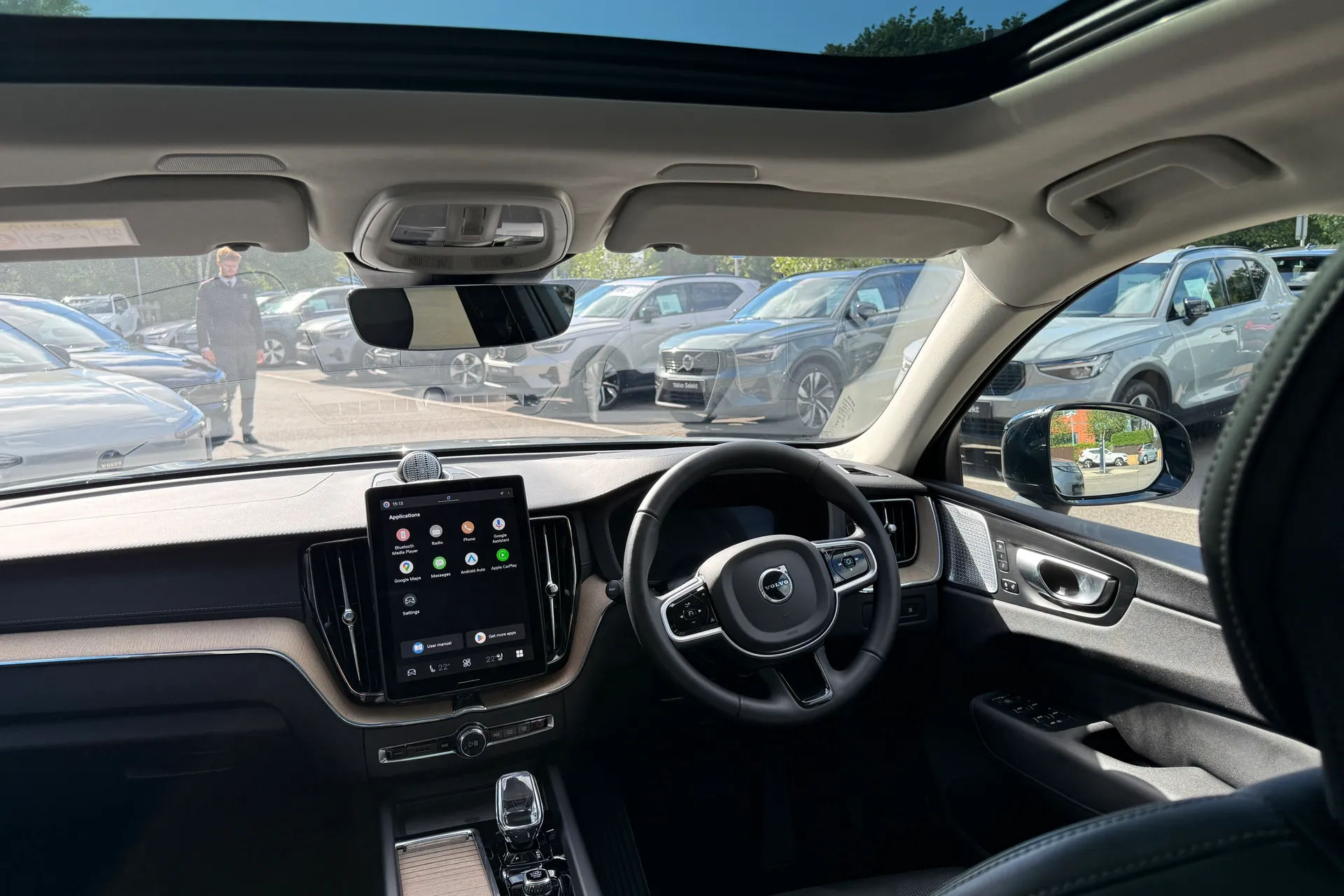 Volvo XC60 thumbnail image number 32